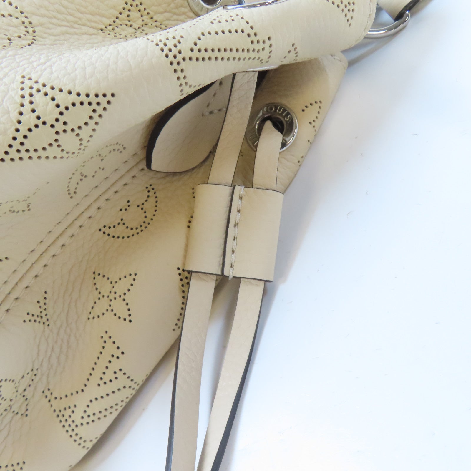 LOUIS VUITTON Mahina Bella Tote銀扣手挽肩背兩用袋奶油色