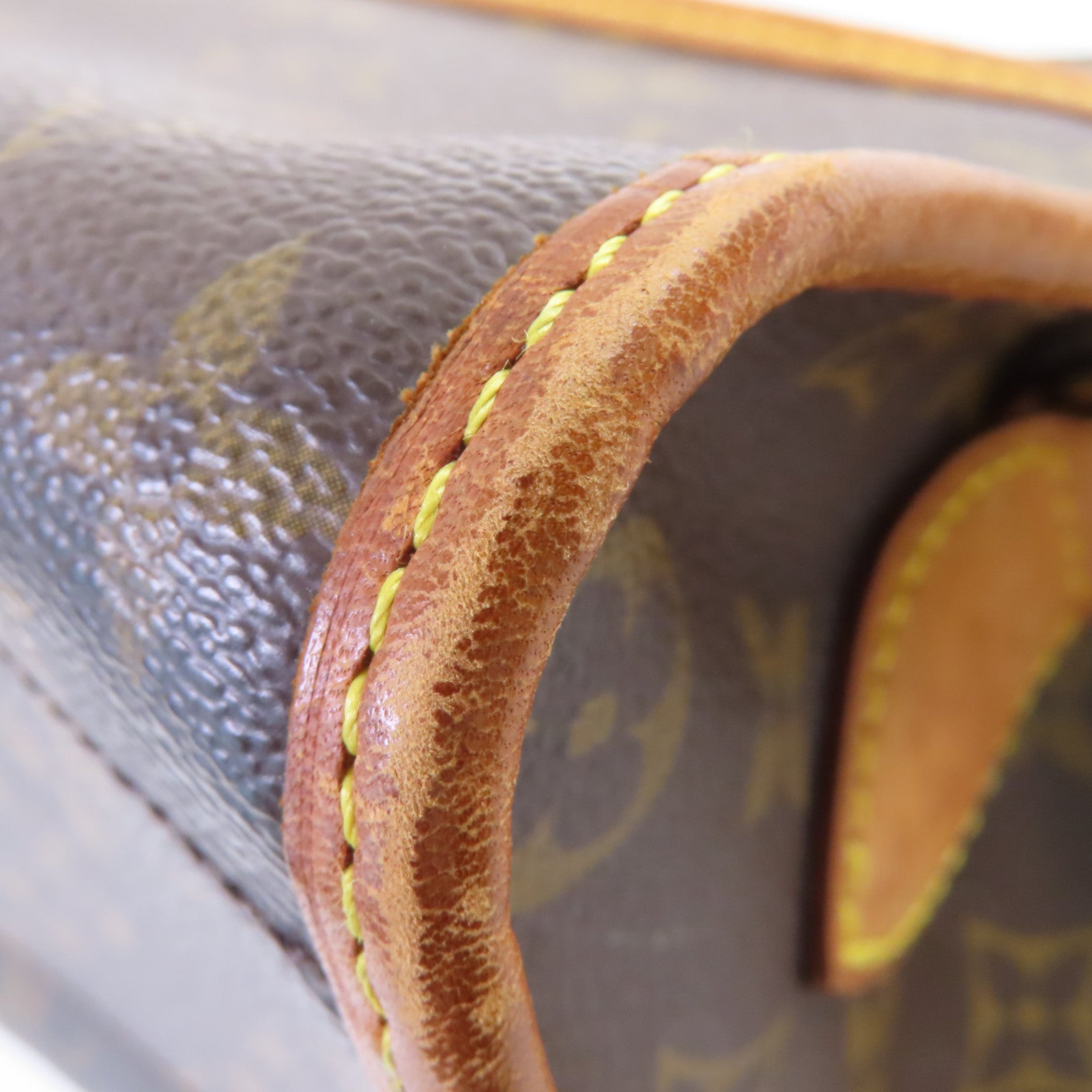 LOUIS VUITTON Monogram Popincourt Long Shoulder Bag金扣肩背袋啡色