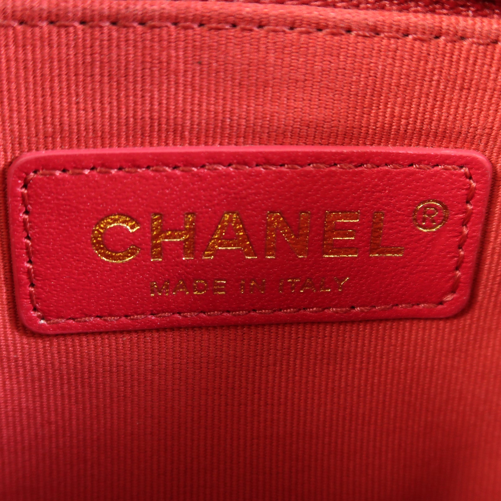 CHANEL 牛皮皮革Chain Shoulder金扣鏈帶肩背袋