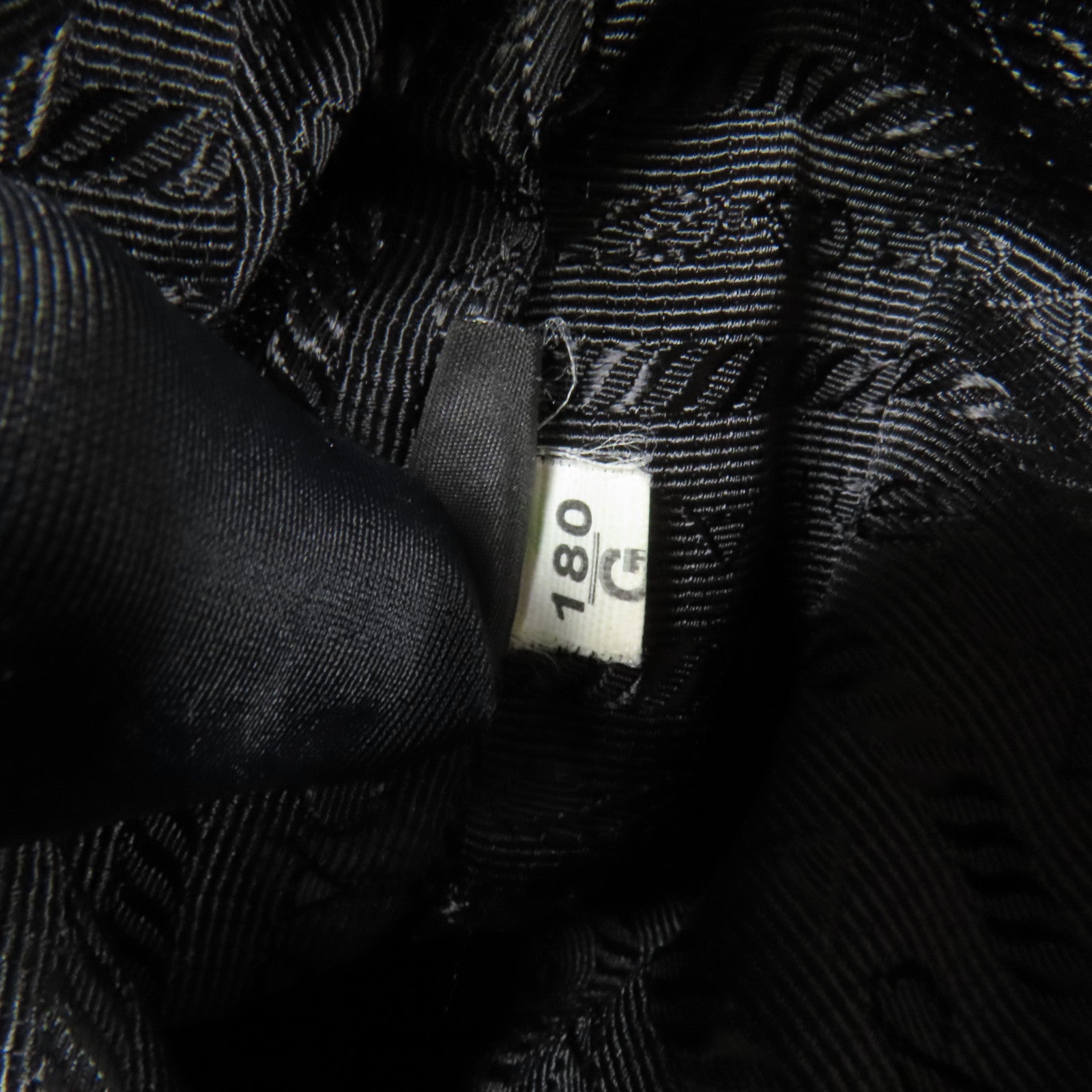 PRADA 尼龍Re-Edition 2005銀扣手挽肩背兩用袋