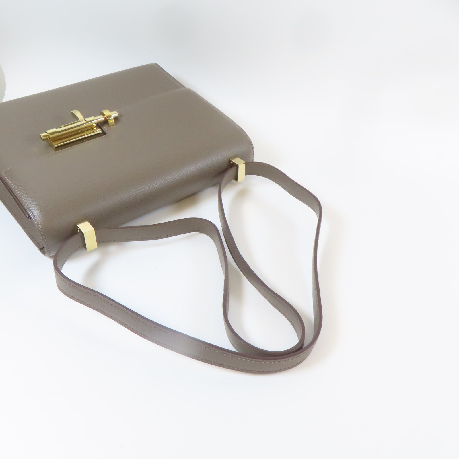 HERMES 【激減優惠】Veau Epsom皮革Verrou 23金扣肩背袋錫灰色