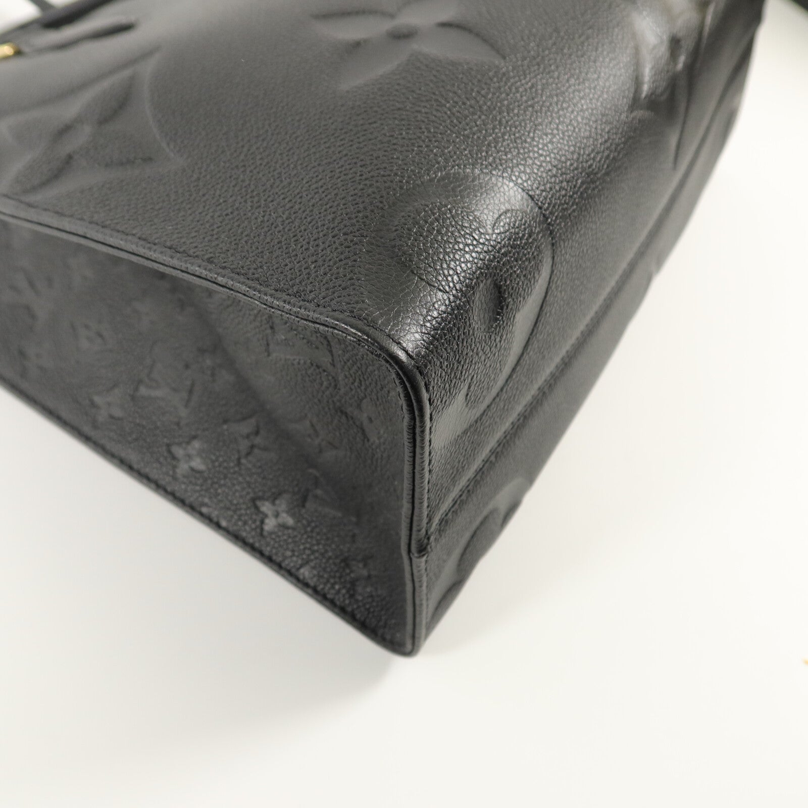 LOUIS VUITTON Monogram Empreinte On The Go MM手挽肩背兩用袋