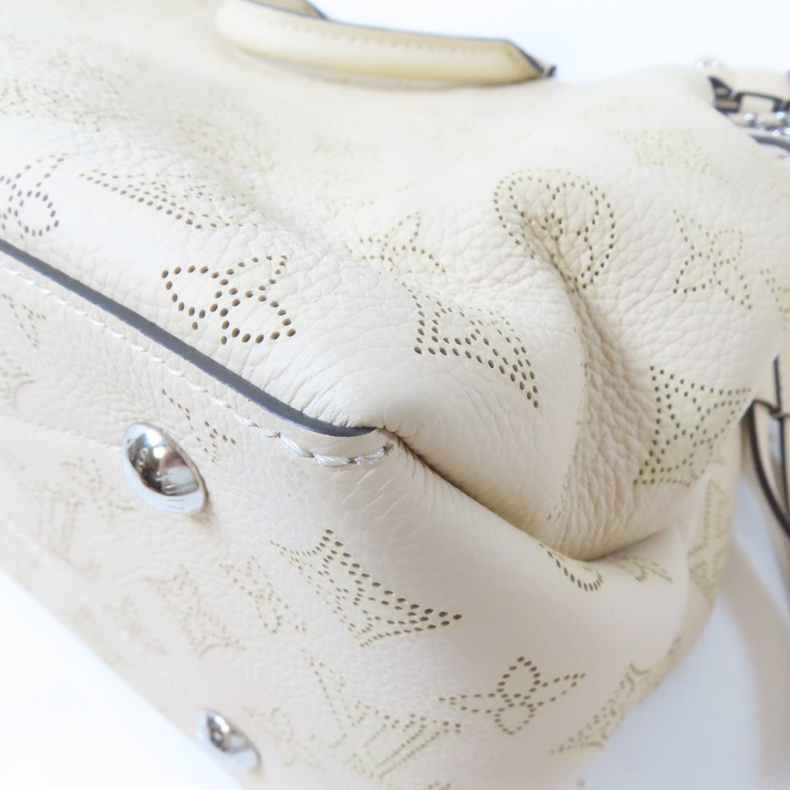LOUIS VUITTON Mahina Bella Tote銀扣手挽肩背兩用袋奶油色