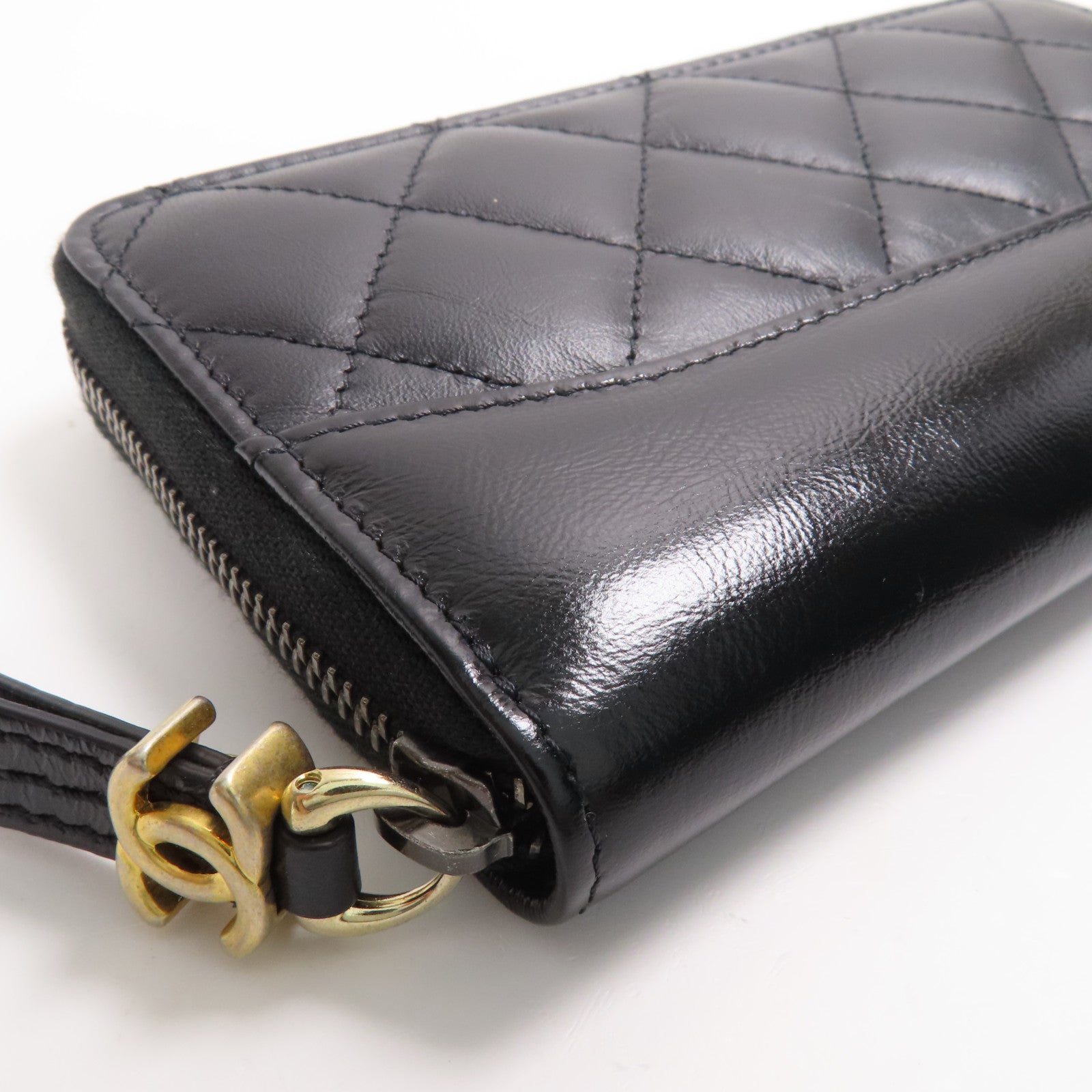 CHANEL 牛皮皮革Wallet金扣錢包