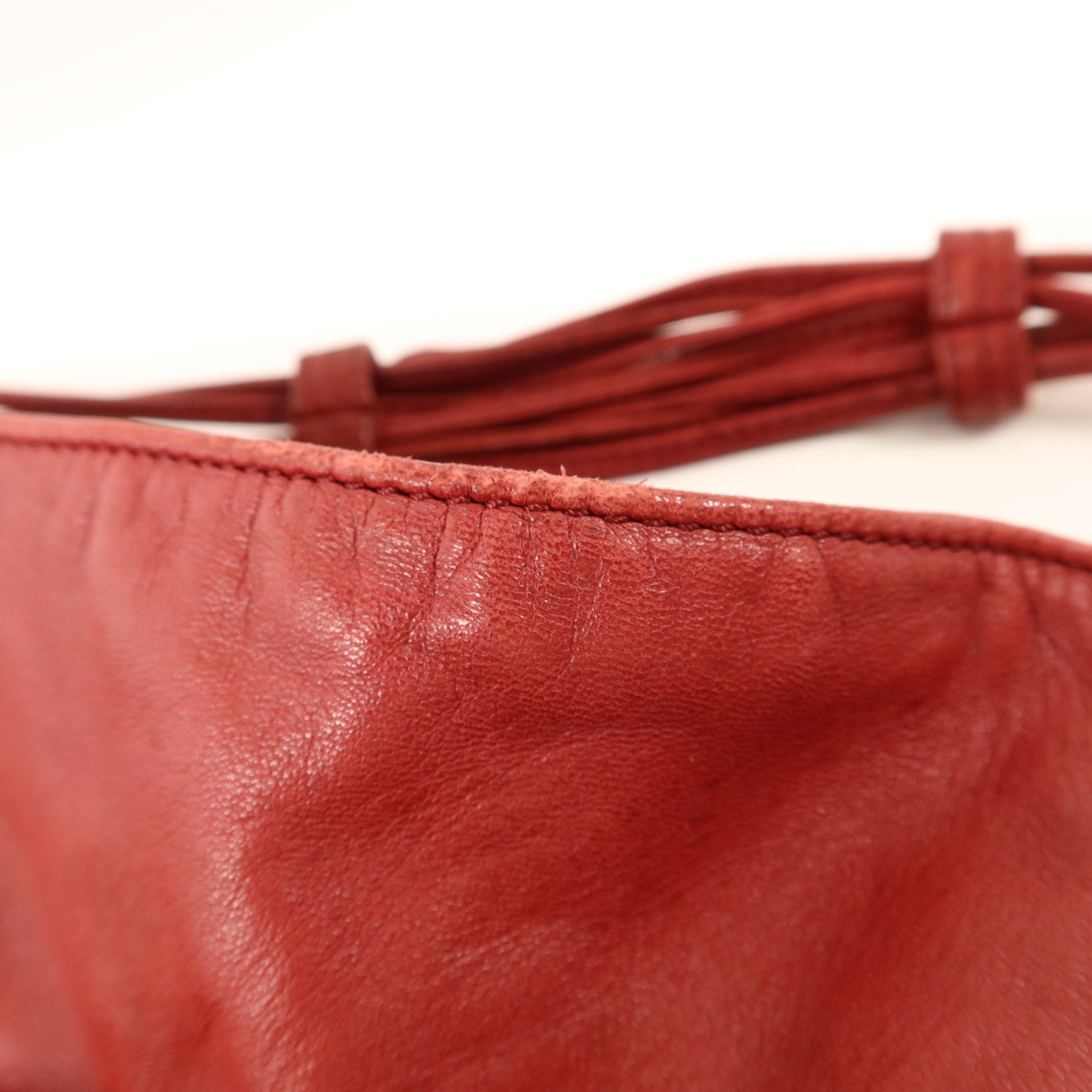 LOEWE 羊皮皮革Bucket Bag金扣手挽袋