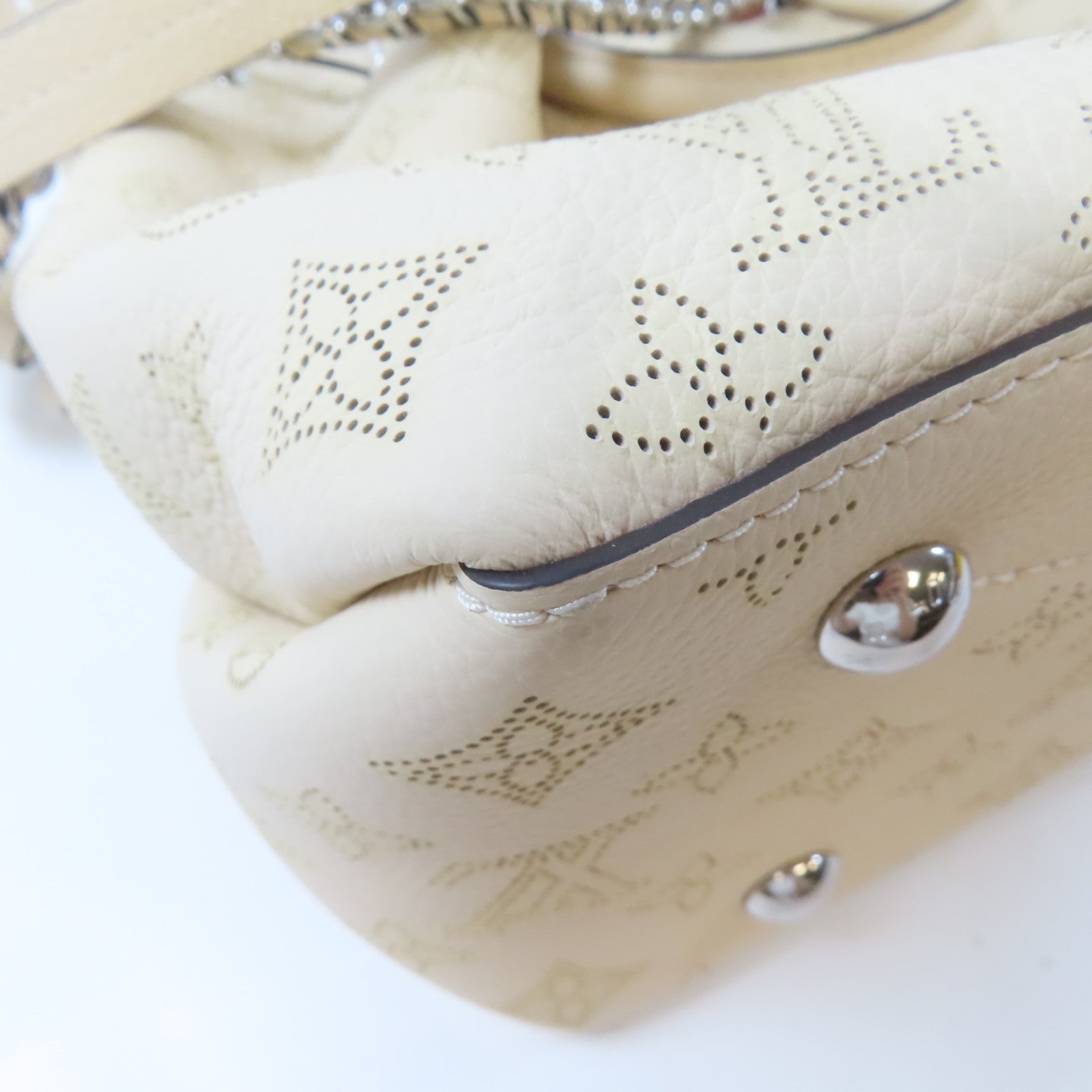 LOUIS VUITTON Mahina Bella Tote銀扣手挽肩背兩用袋奶油色
