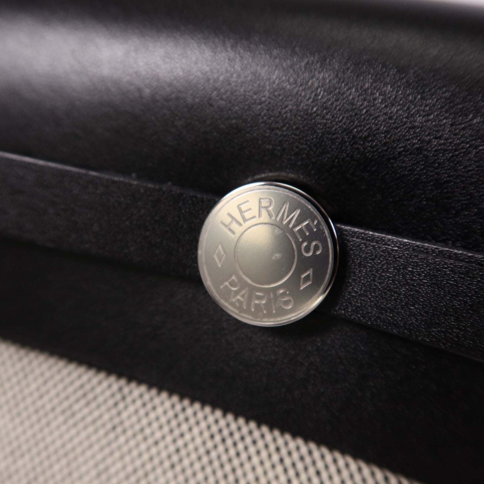HERMES 帆布Mini Herbag銀扣肩背袋