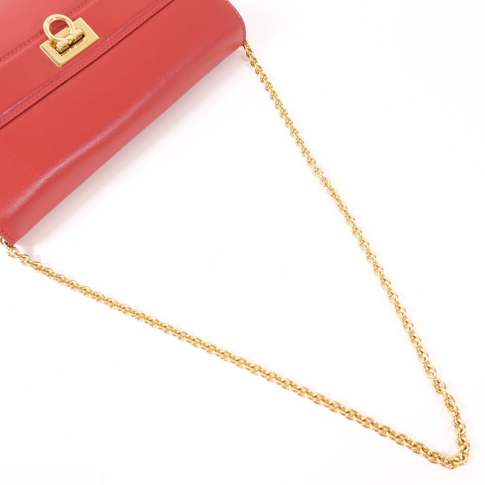 Salvatore Ferragamo 牛皮皮革Chain Shoulder金扣鏈帶肩背袋