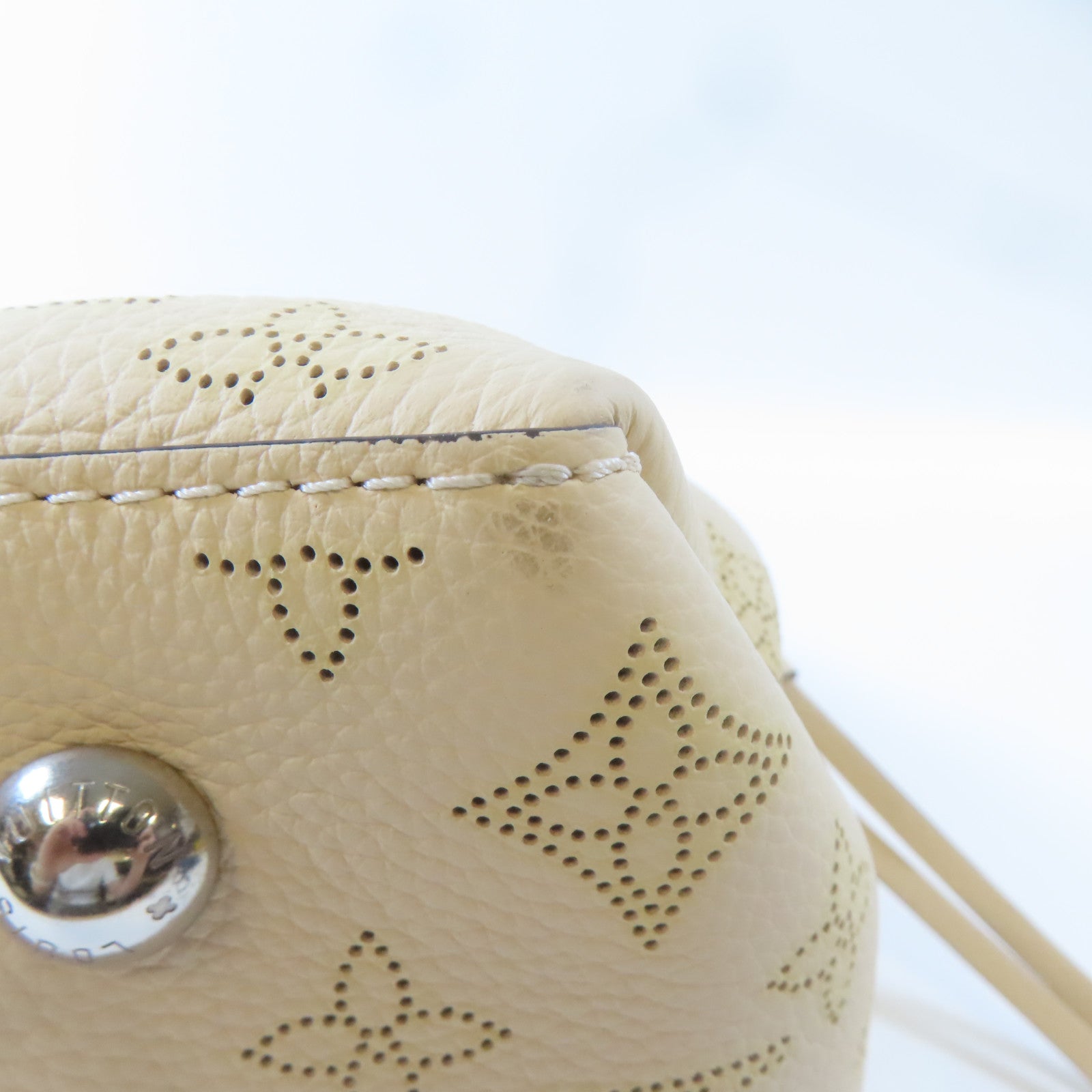 LOUIS VUITTON Mahina Bella Tote銀扣手挽肩背兩用袋奶油色