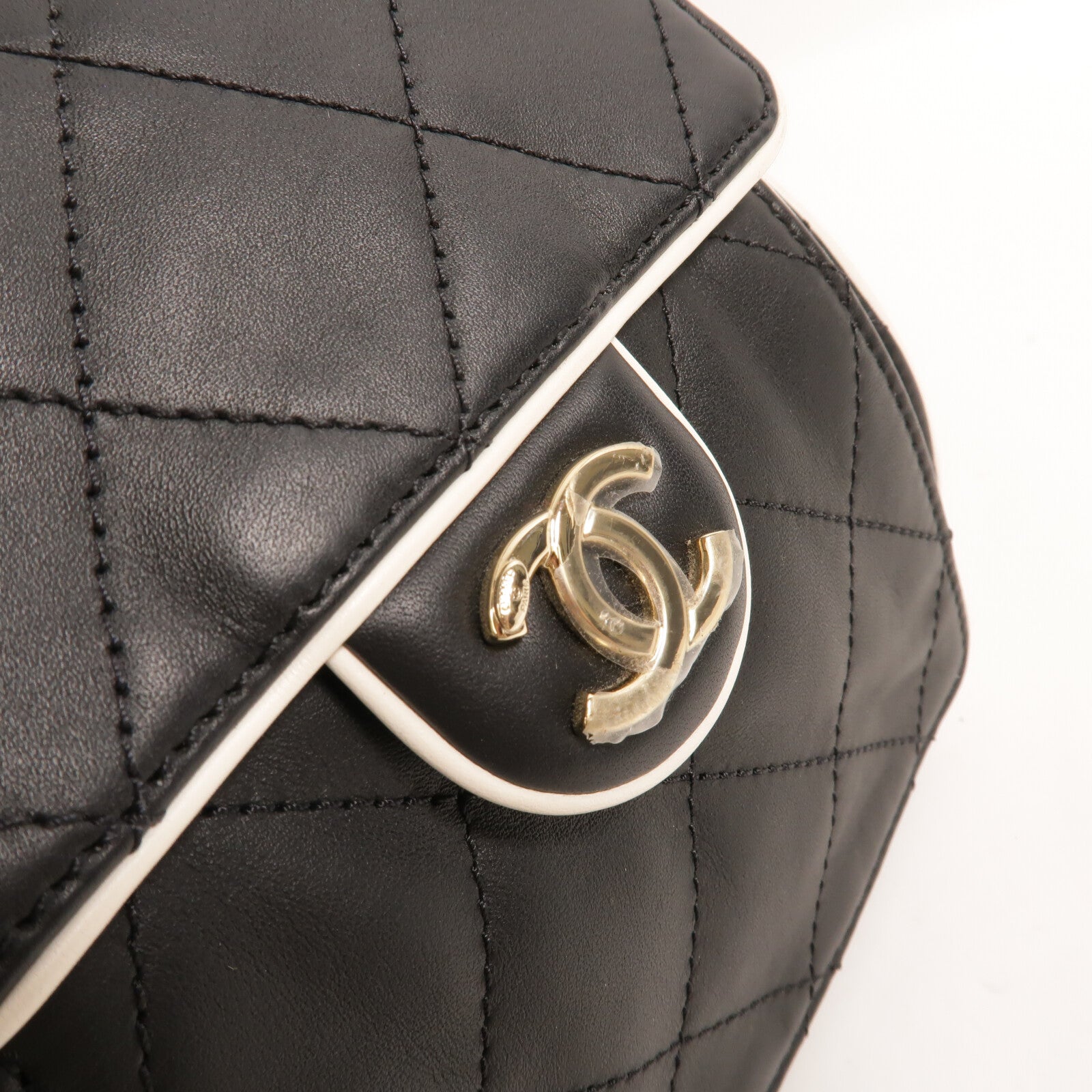 CHANEL 牛皮皮革Chanel 25 Small鏈帶肩背袋