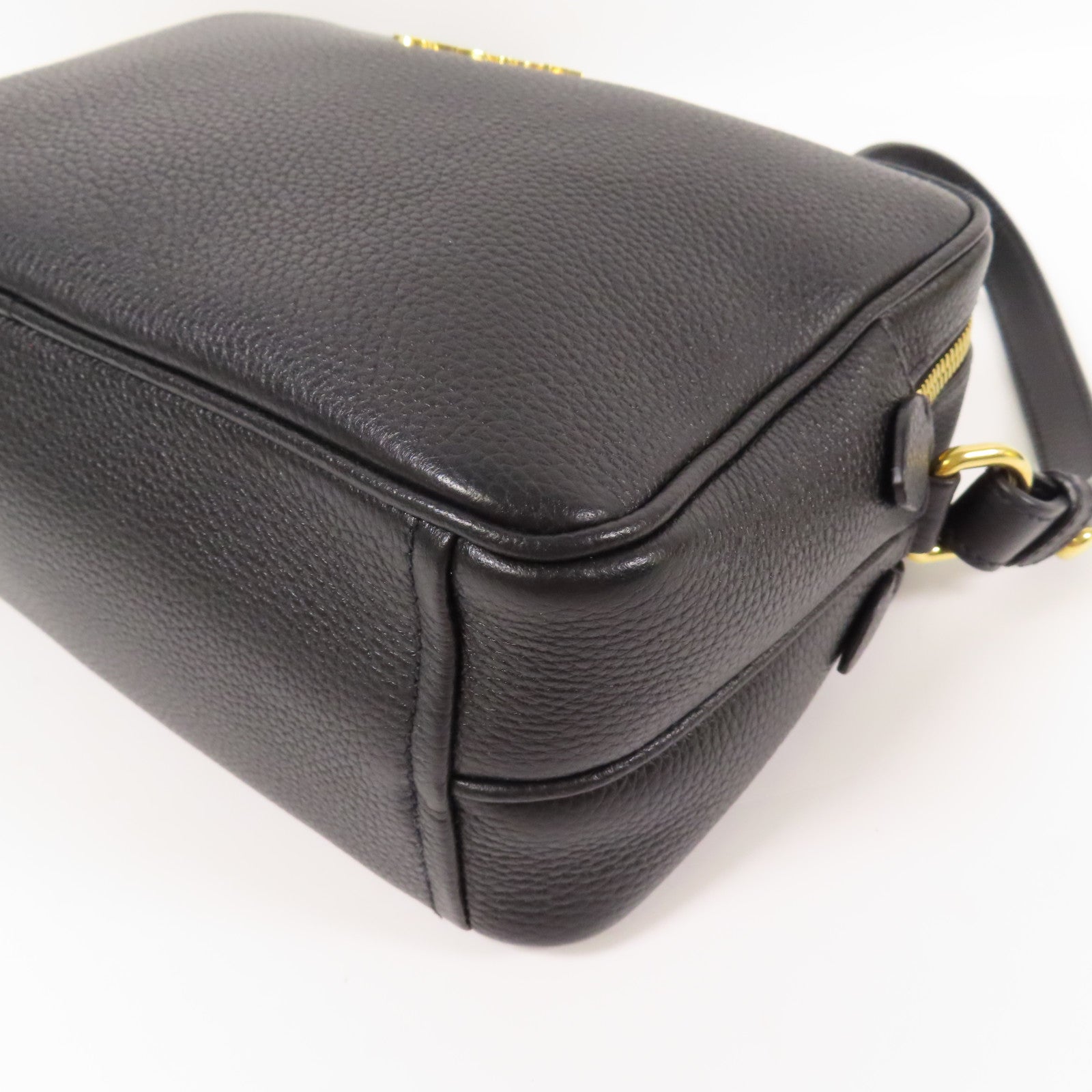 PRADA 牛皮皮革金扣Shoulder Bag肩背袋
