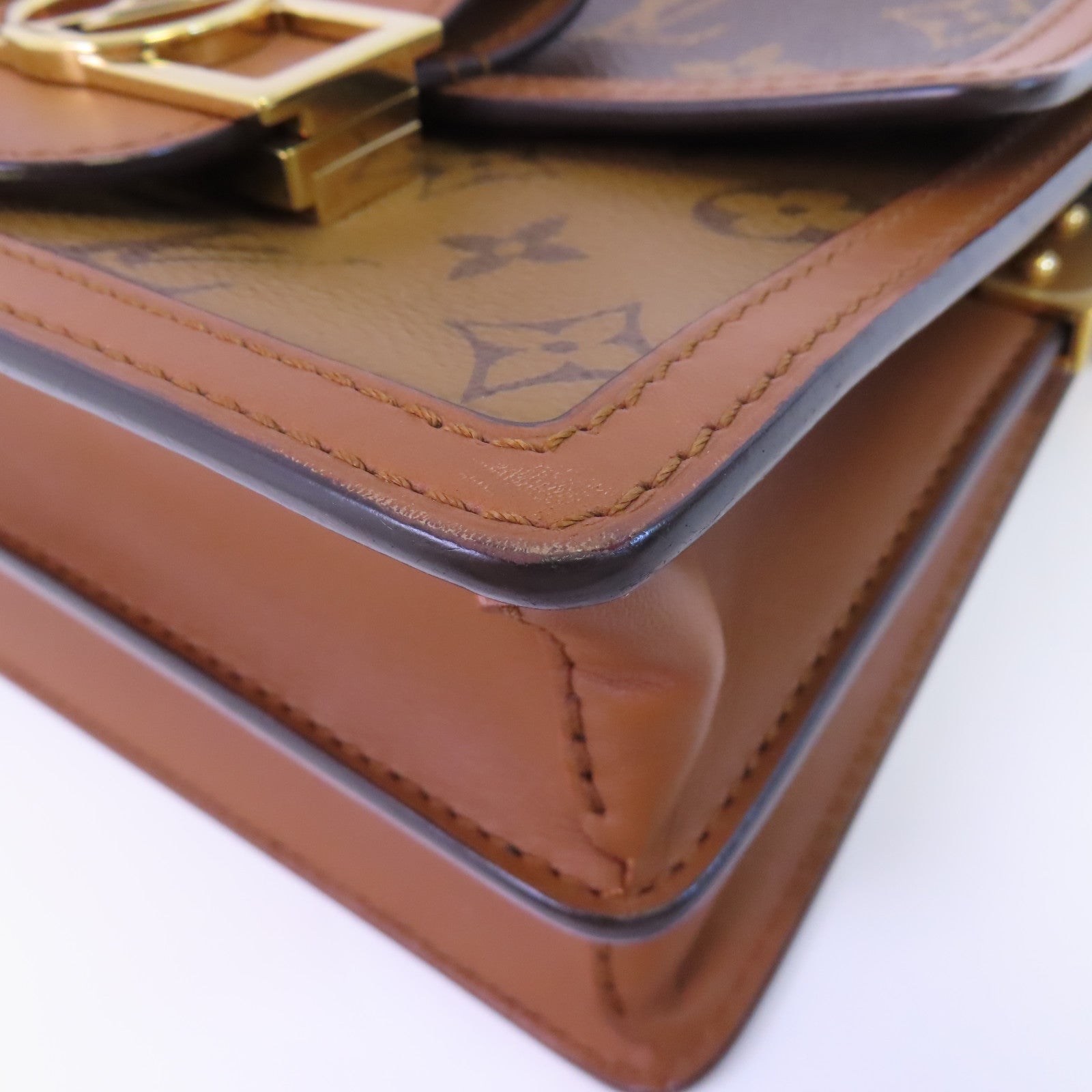 LOUIS VUITTON 【激減優惠】Monogram Reverse Mini Dauphine金扣肩背袋