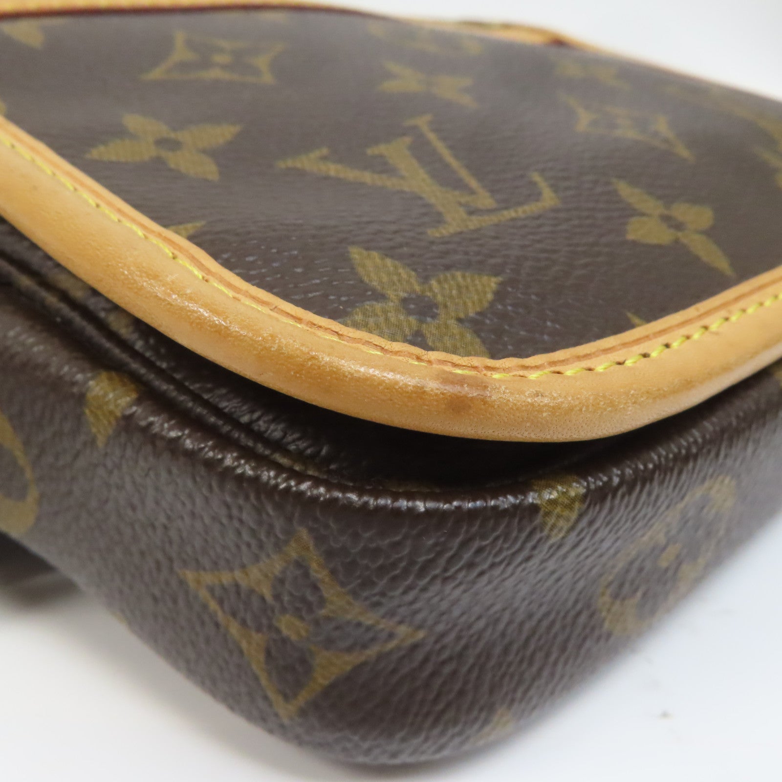 LOUIS VUITTON Monogram Bosphore Bum Bag金扣腰包啡色