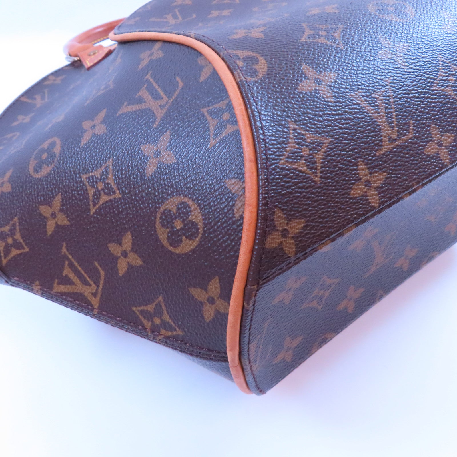 LOUIS VUITTON Monogram Elipse MM金扣手挽袋啡色