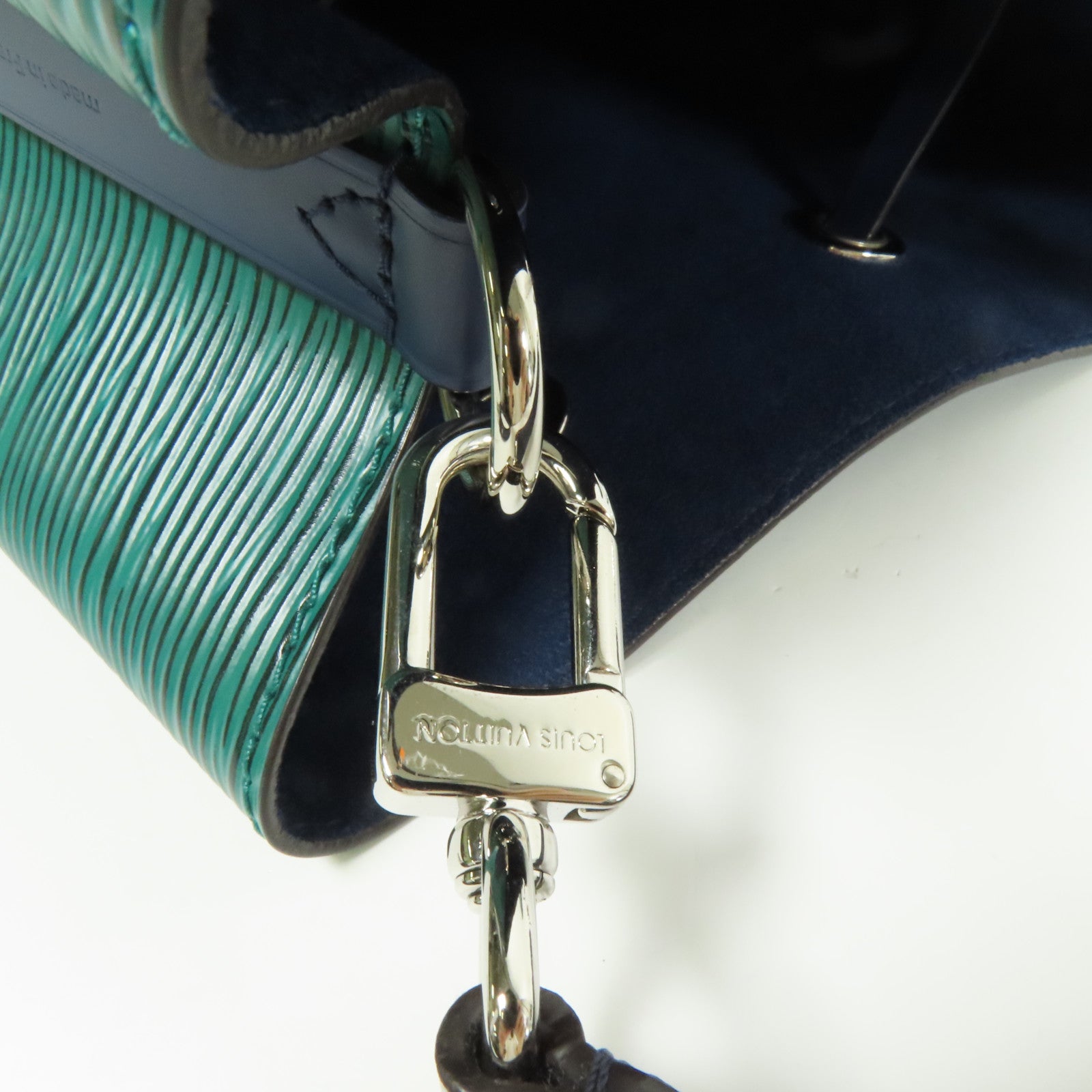 LOUIS VUITTON Epi Neo Noe BB銀扣手挽肩背兩用袋