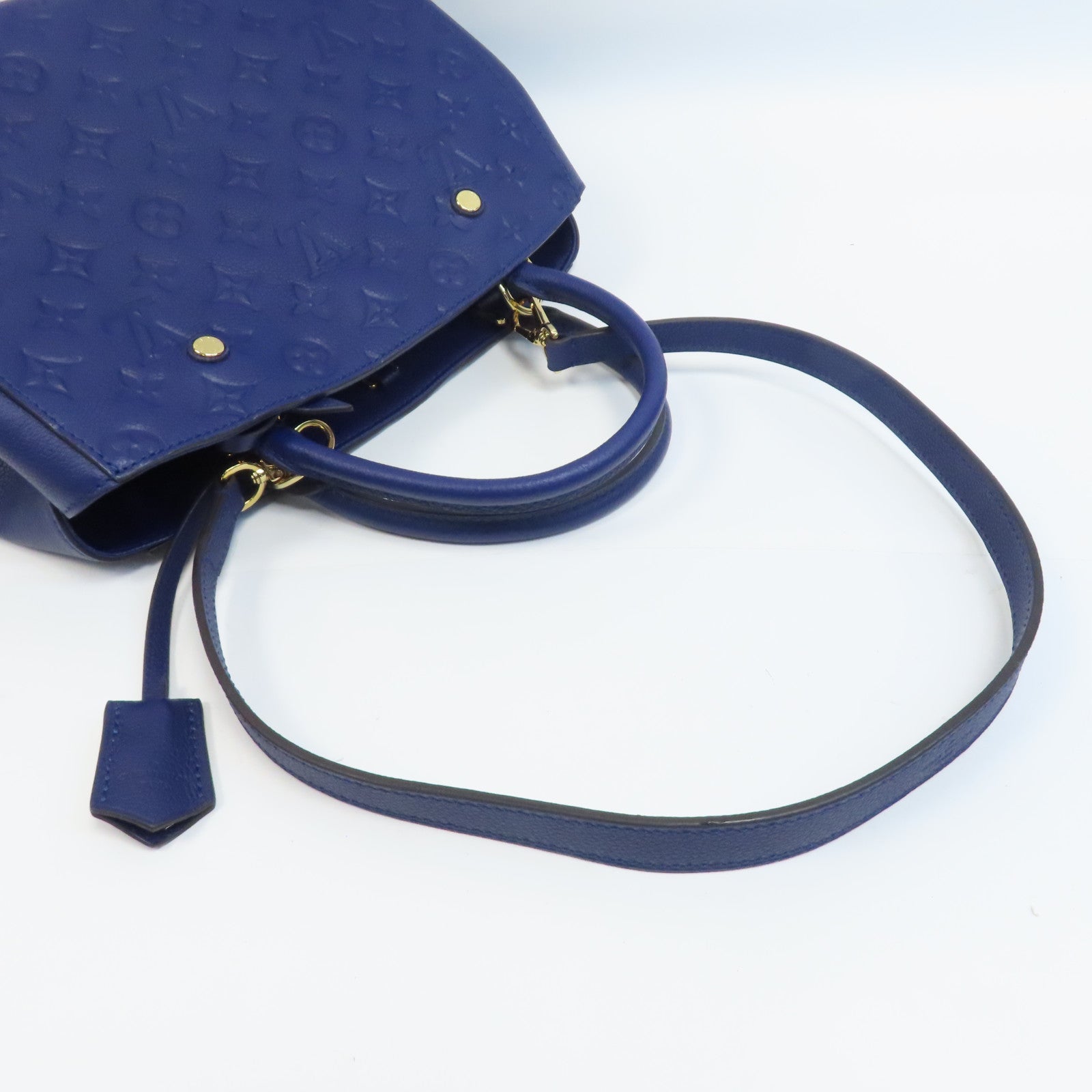 LOUIS VUITTON Monogram Empreinte Montaigne MM金扣手挽肩背兩用袋藍色