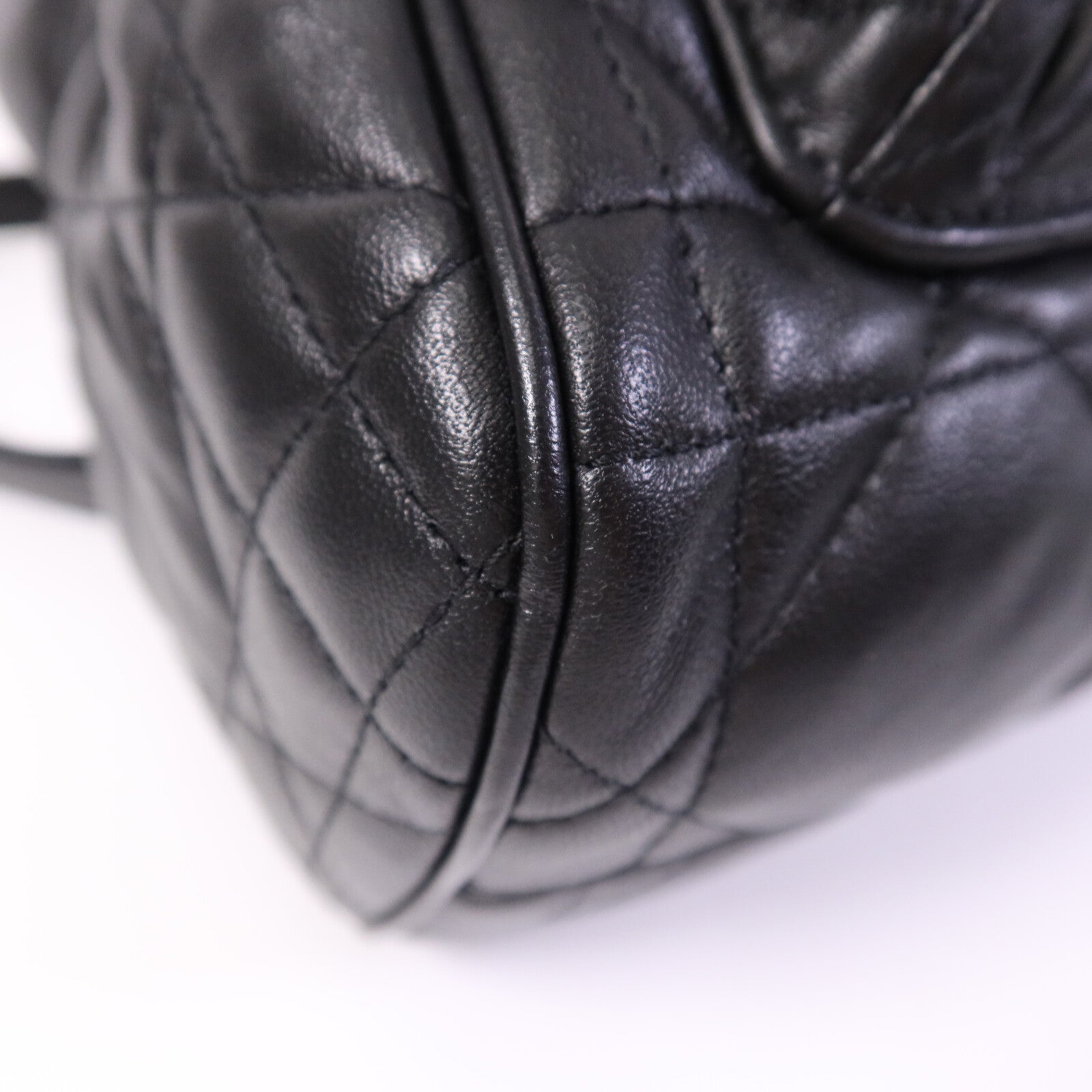 Dior 【激減優惠】羊皮皮革Caro Backpack Medium金扣背包