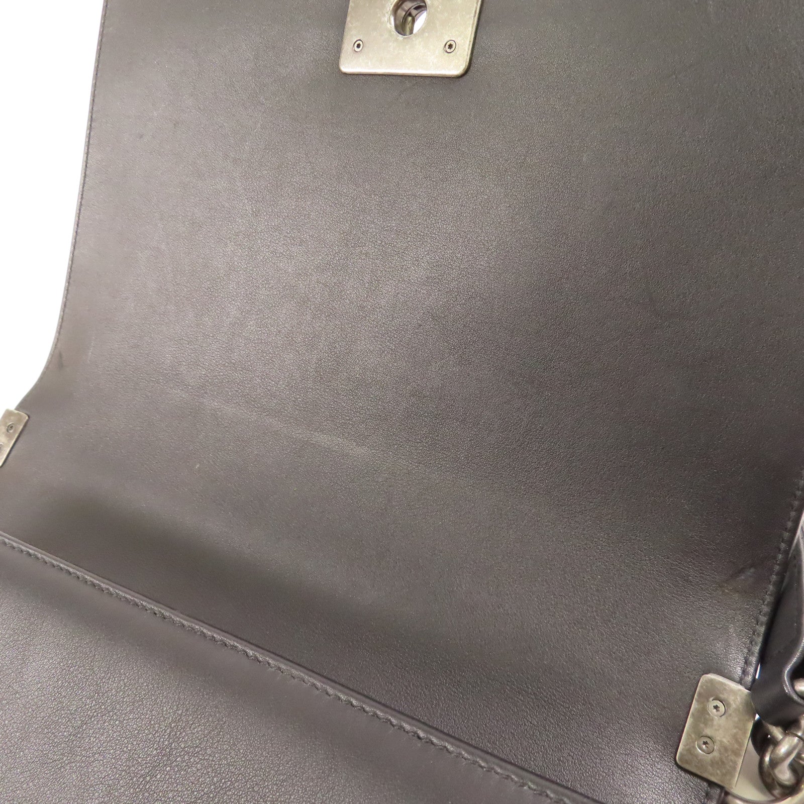 CHANEL 牛皮皮革Boy Chanel肩背袋