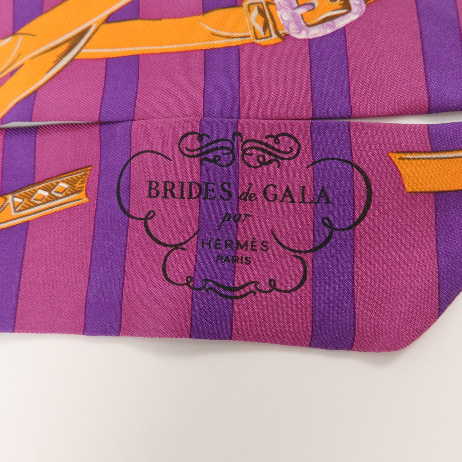HERMES 絲質Twilly絲巾