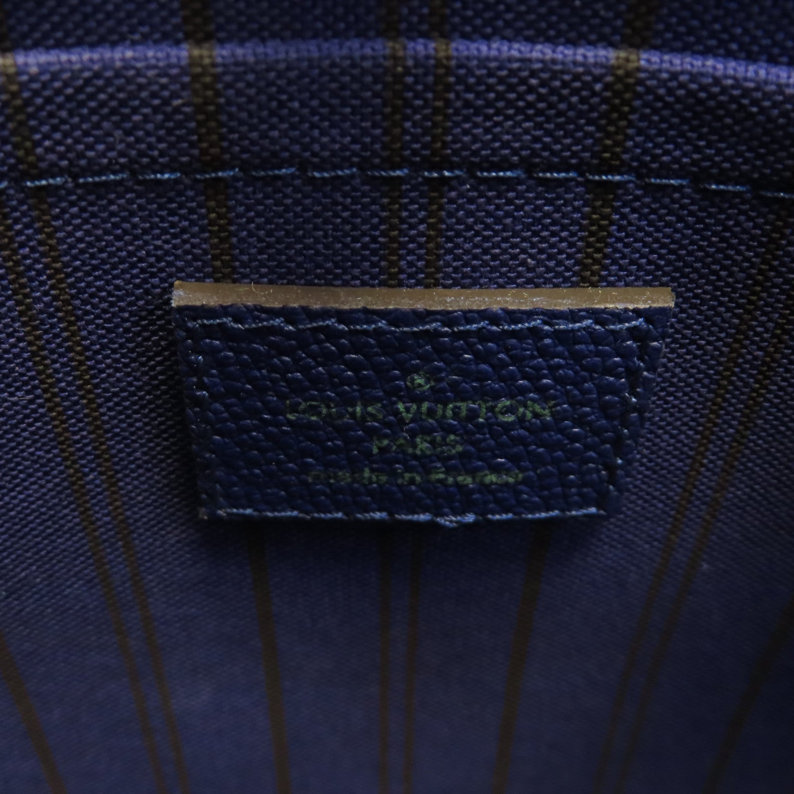 LOUIS VUITTON Monogram Empreinte Montaigne MM金扣手挽肩背兩用袋藍色