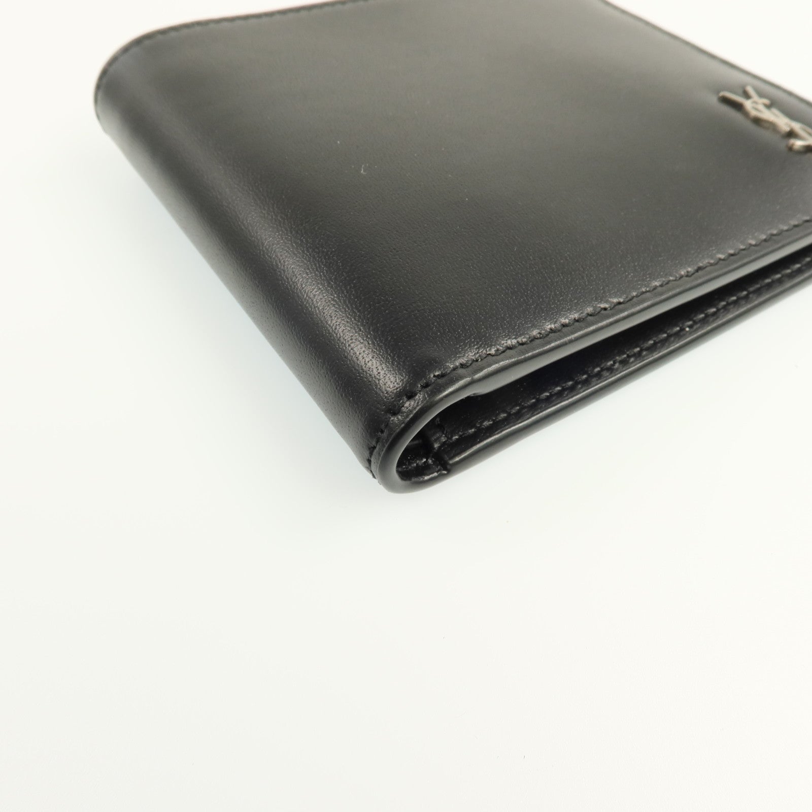 YVES SAINT LAURENT 牛皮皮革Wallet銀扣錢包