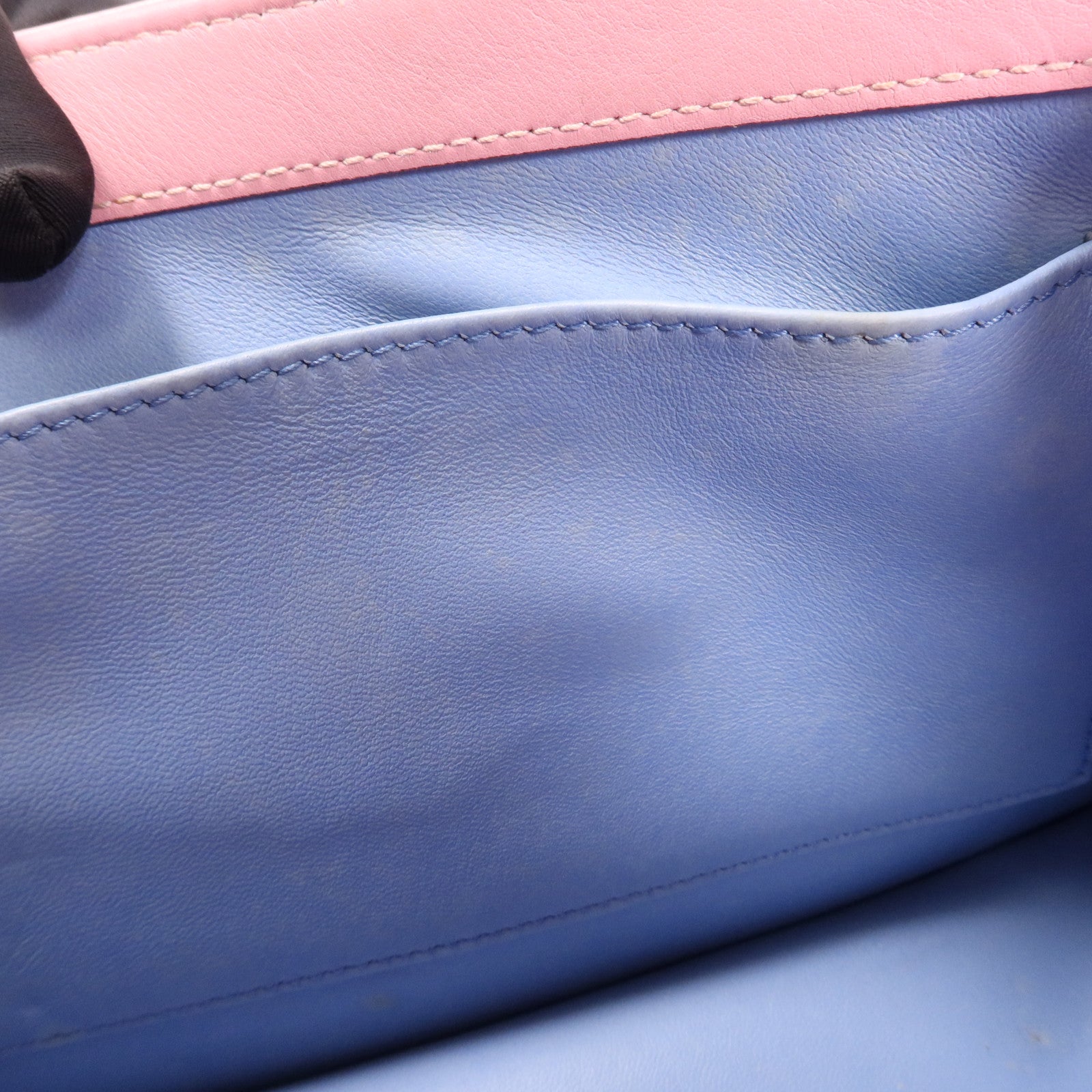 GUCCI 蛇皮皮革Queen Margaret金扣肩背袋