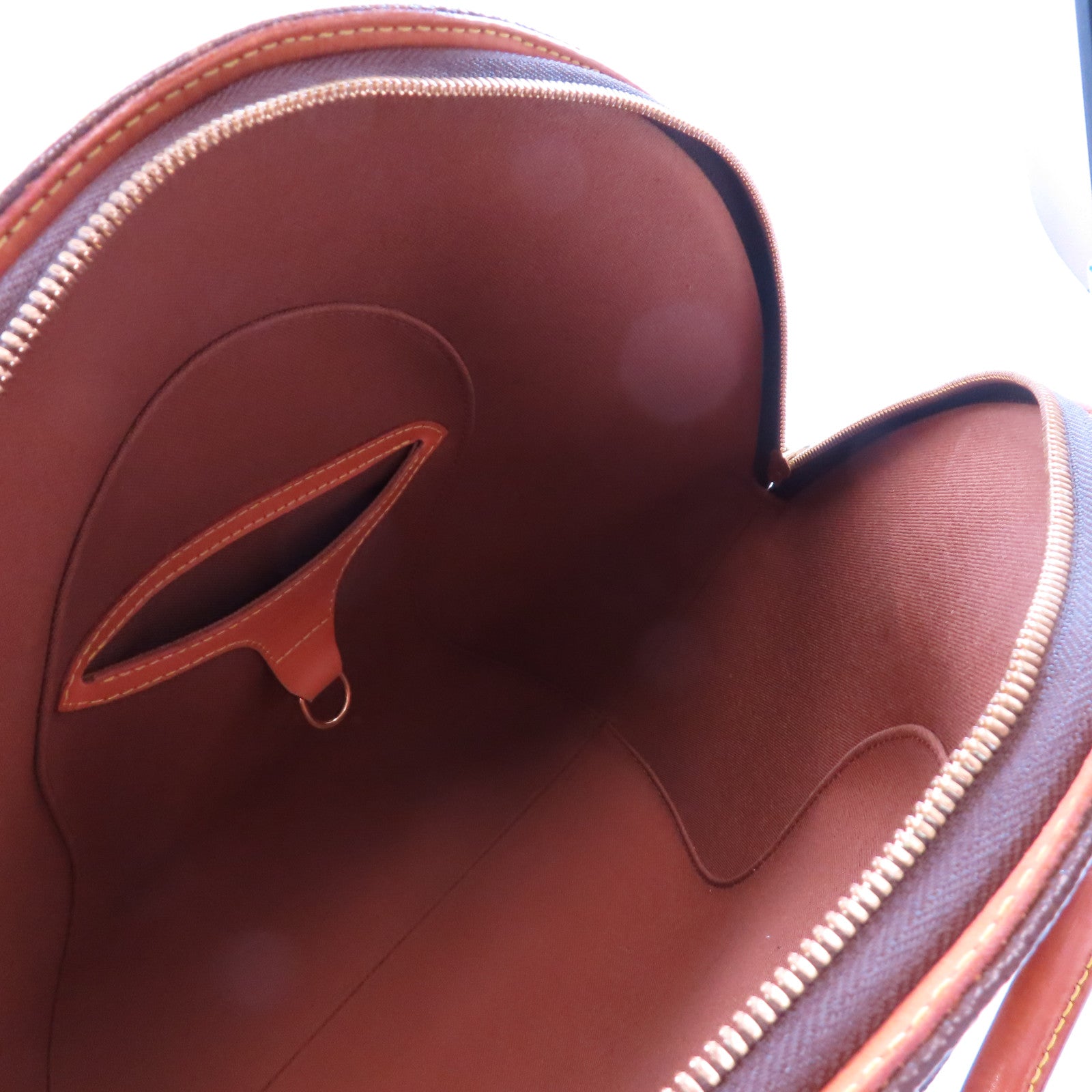LOUIS VUITTON Monogram Elipse MM金扣手挽袋啡色