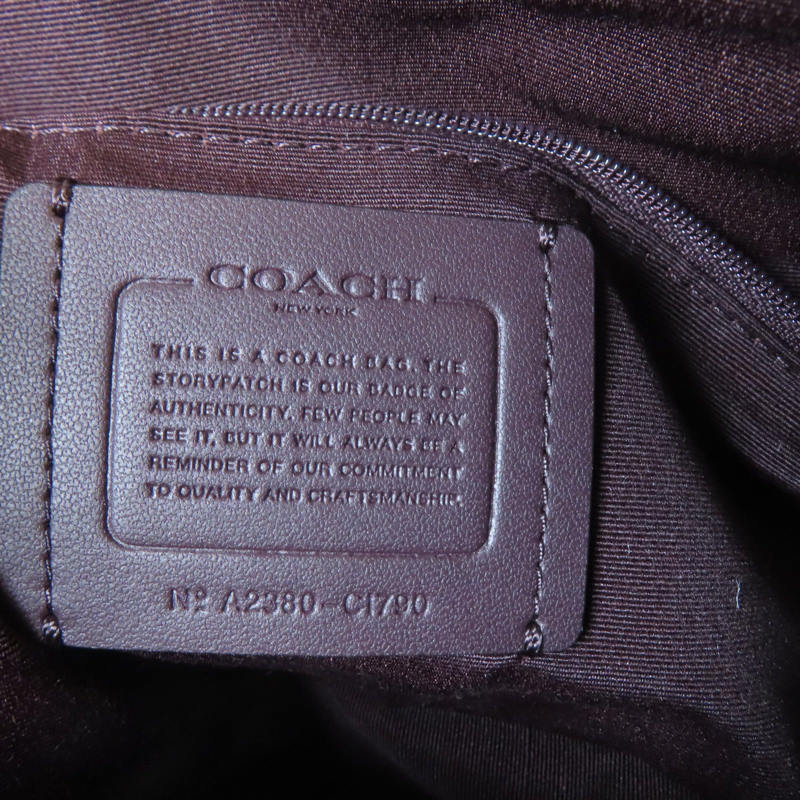 COACH 牛皮皮革Shoulder Bag金扣肩背袋黑色
