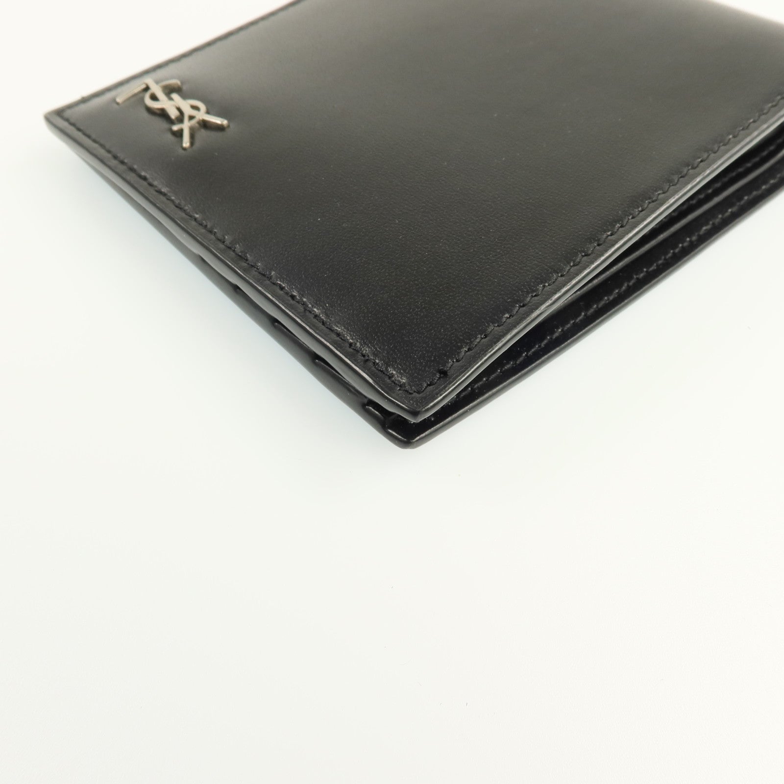 YVES SAINT LAURENT 牛皮皮革Wallet銀扣錢包
