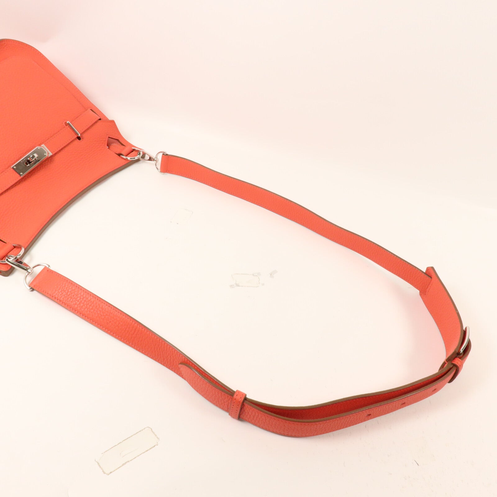 HERMES Clemence皮革Jypsiere 28肩背袋Rose Jaipur