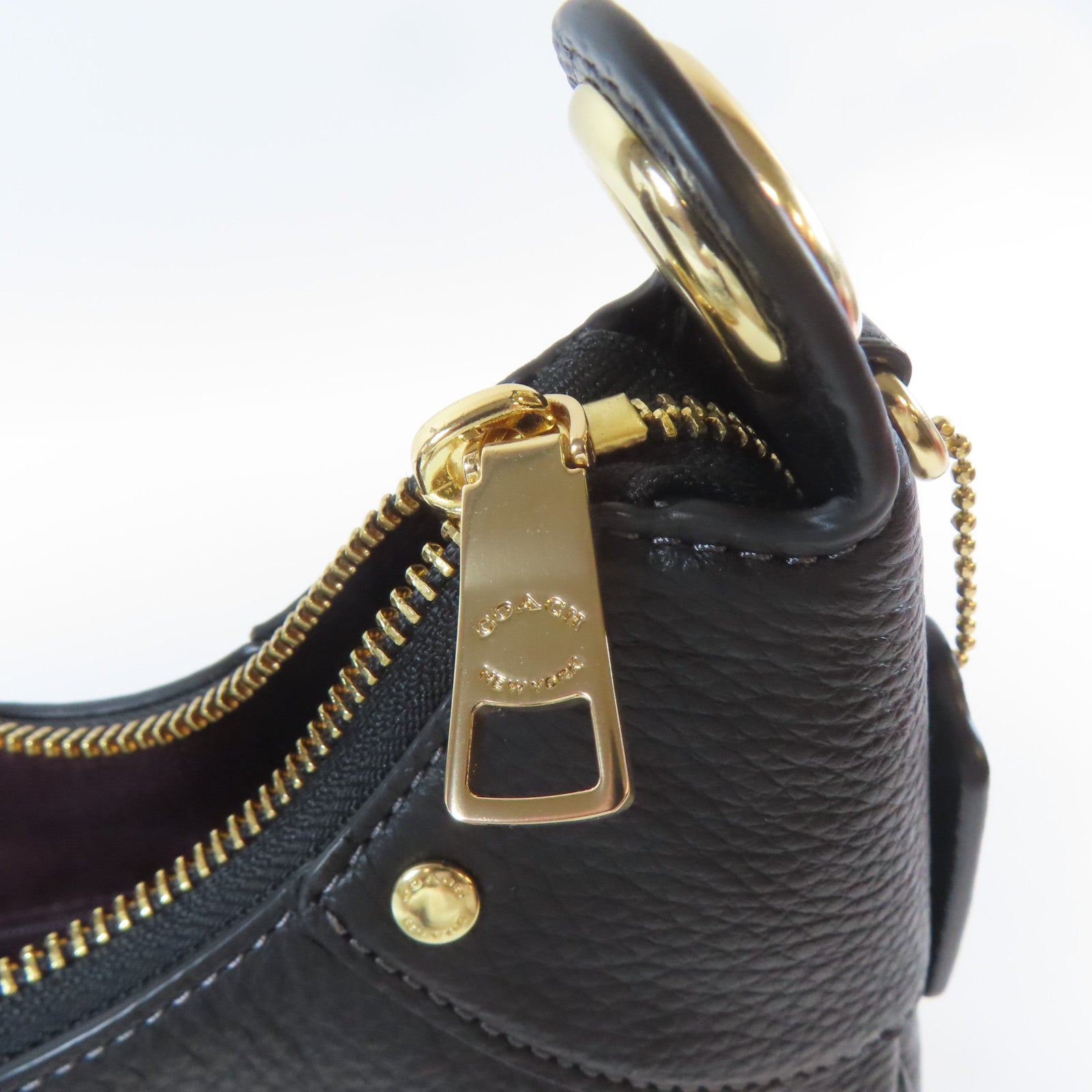 COACH 牛皮皮革Shoulder Bag金扣肩背袋黑色