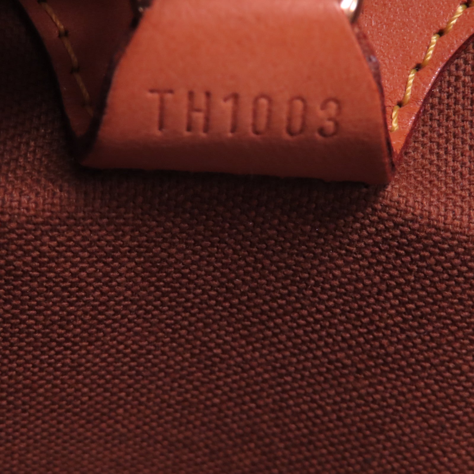 LOUIS VUITTON Monogram Elipse MM金扣手挽袋啡色