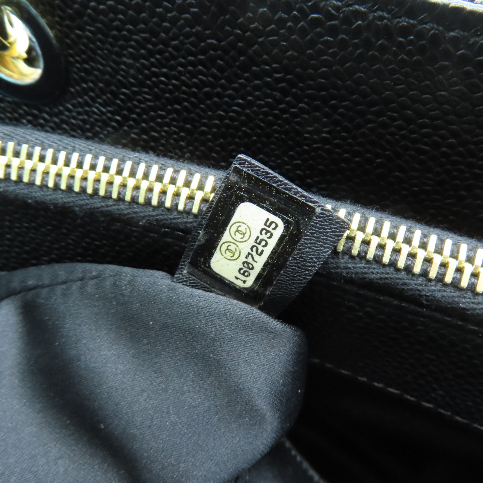 CHANEL 【激減優惠】菱格Caviar皮革GST Grand Shopping Tote Bag金扣肩背袋黑色