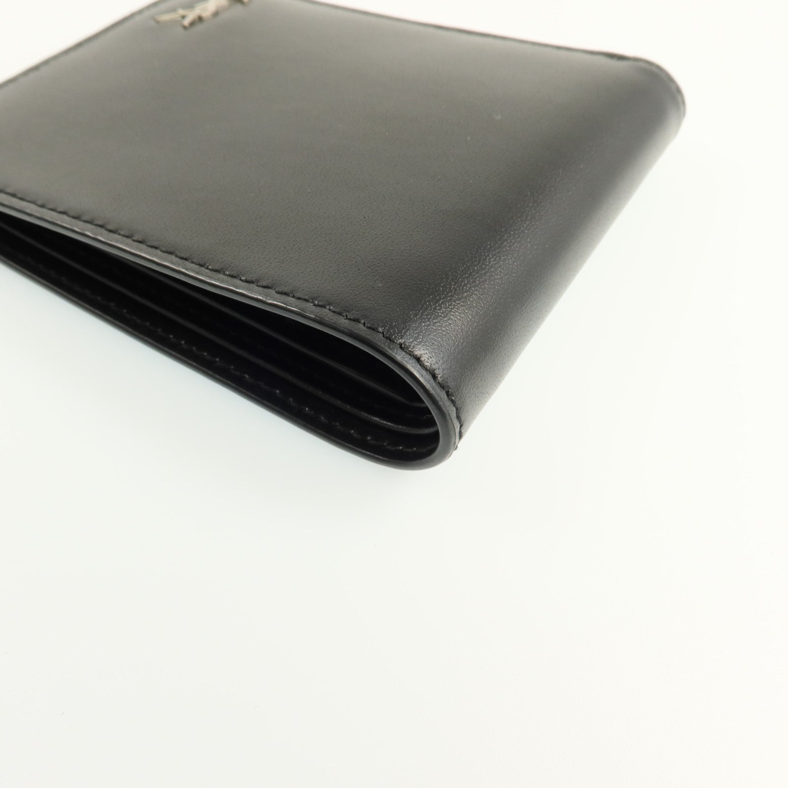 YVES SAINT LAURENT 牛皮皮革Wallet銀扣錢包