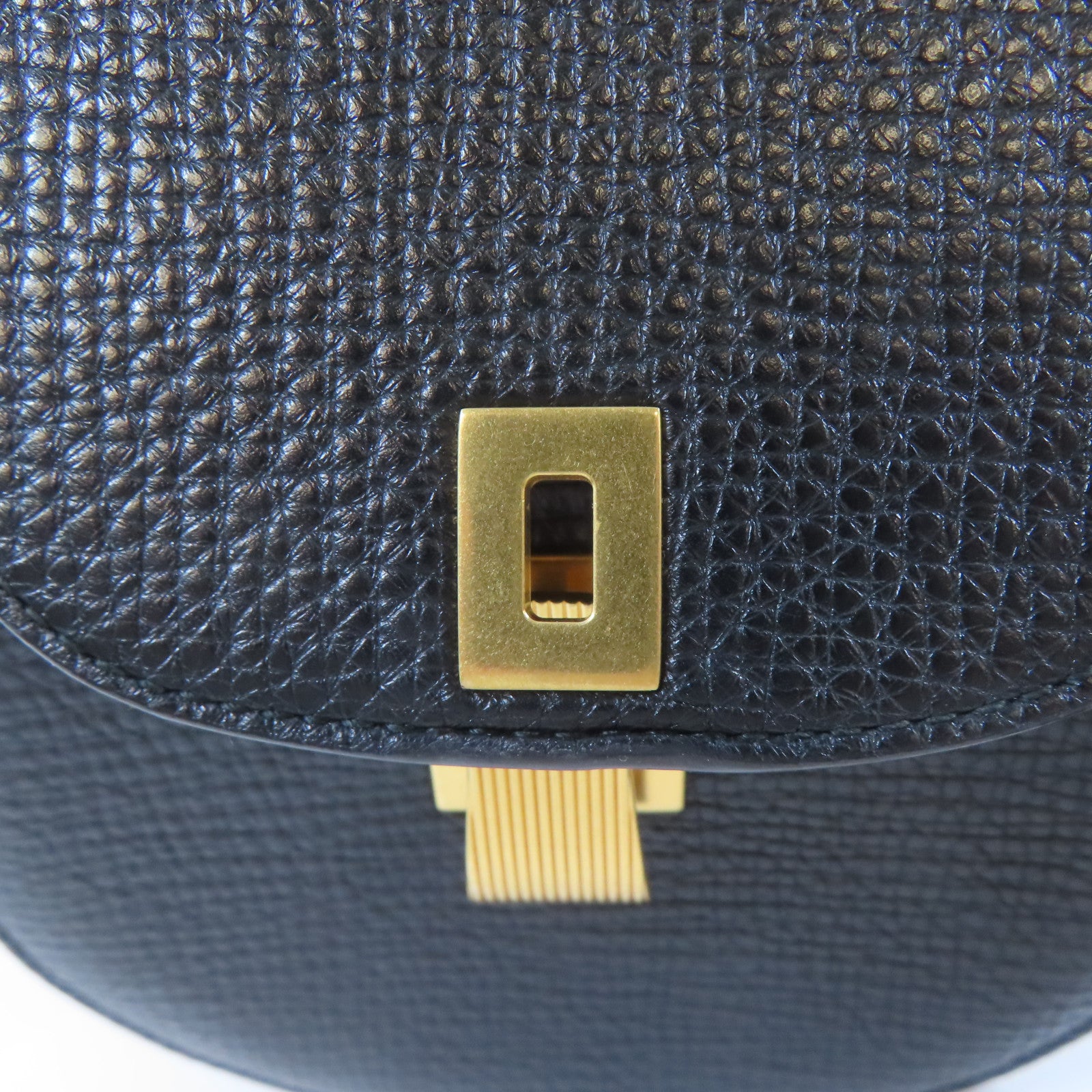 BOTTEGA VENETA 【激減優惠】牛皮皮革Palmellato Belt Bag金扣肩背袋黑色