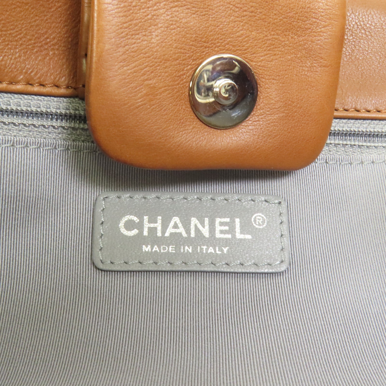 CHANEL 牛皮皮革Coco Bengal Tote銀扣肩背袋