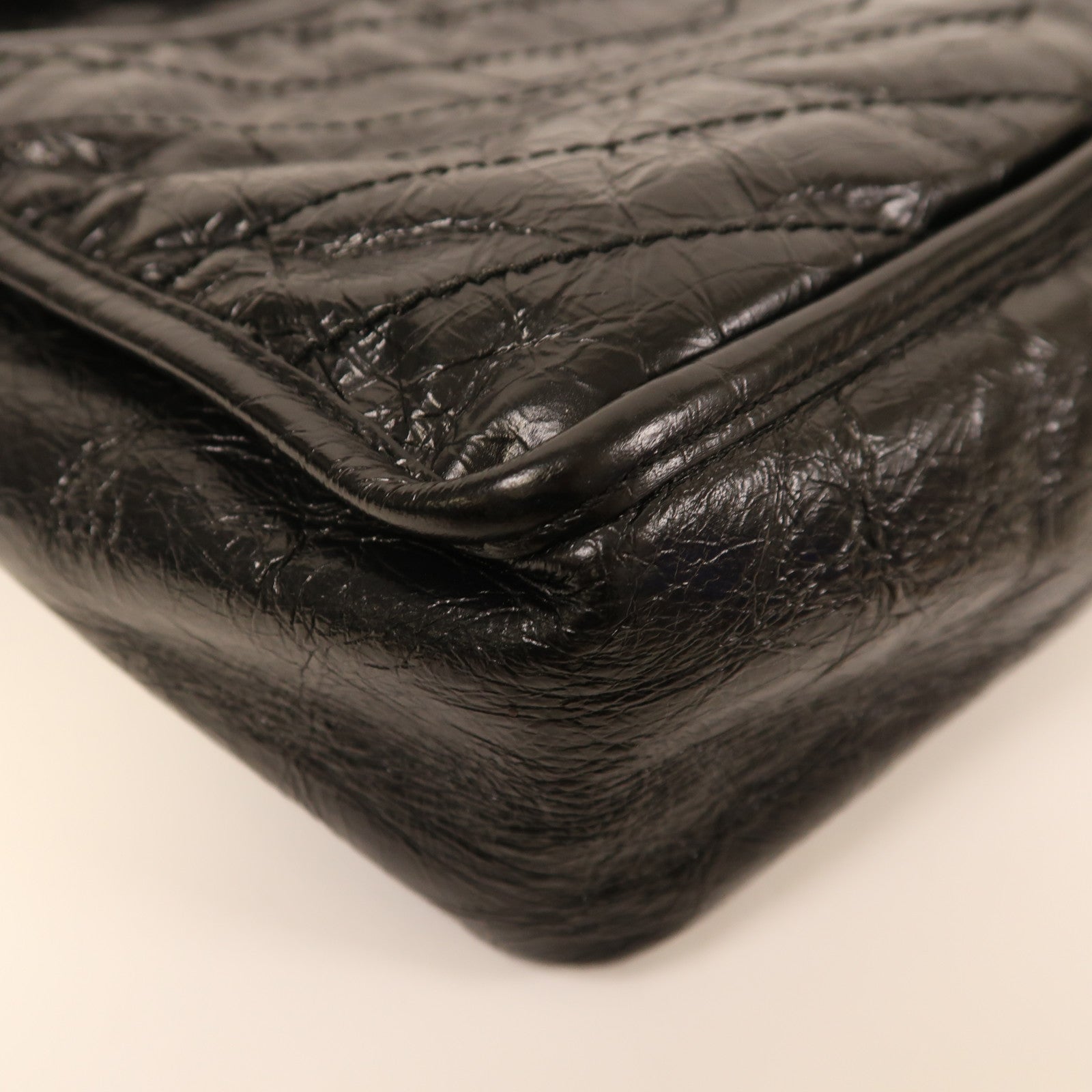 SAINT LAURENT 牛皮皮革Niki Medium銀扣鏈帶肩背袋黑色