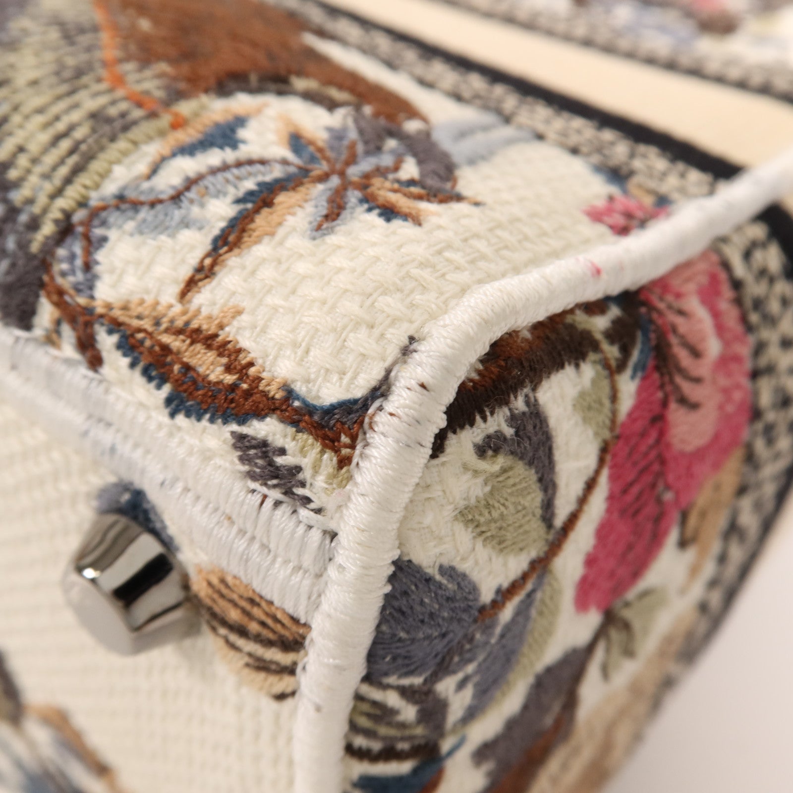 Dior 帆布Lady Dior Medium銀扣手挽肩背兩用袋