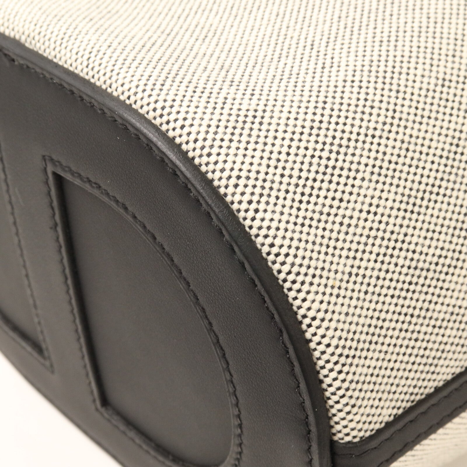 HERMES Toile H/Swift皮革In The Loop 18手挽袋Ecru/Noir