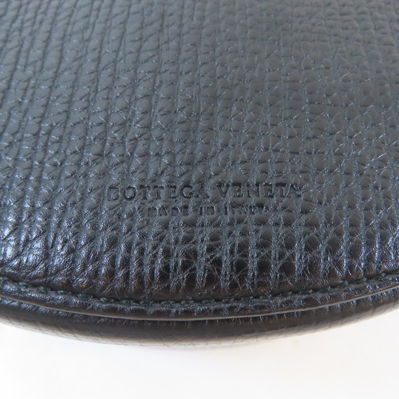 BOTTEGA VENETA 【激減優惠】牛皮皮革Palmellato Belt Bag金扣肩背袋黑色