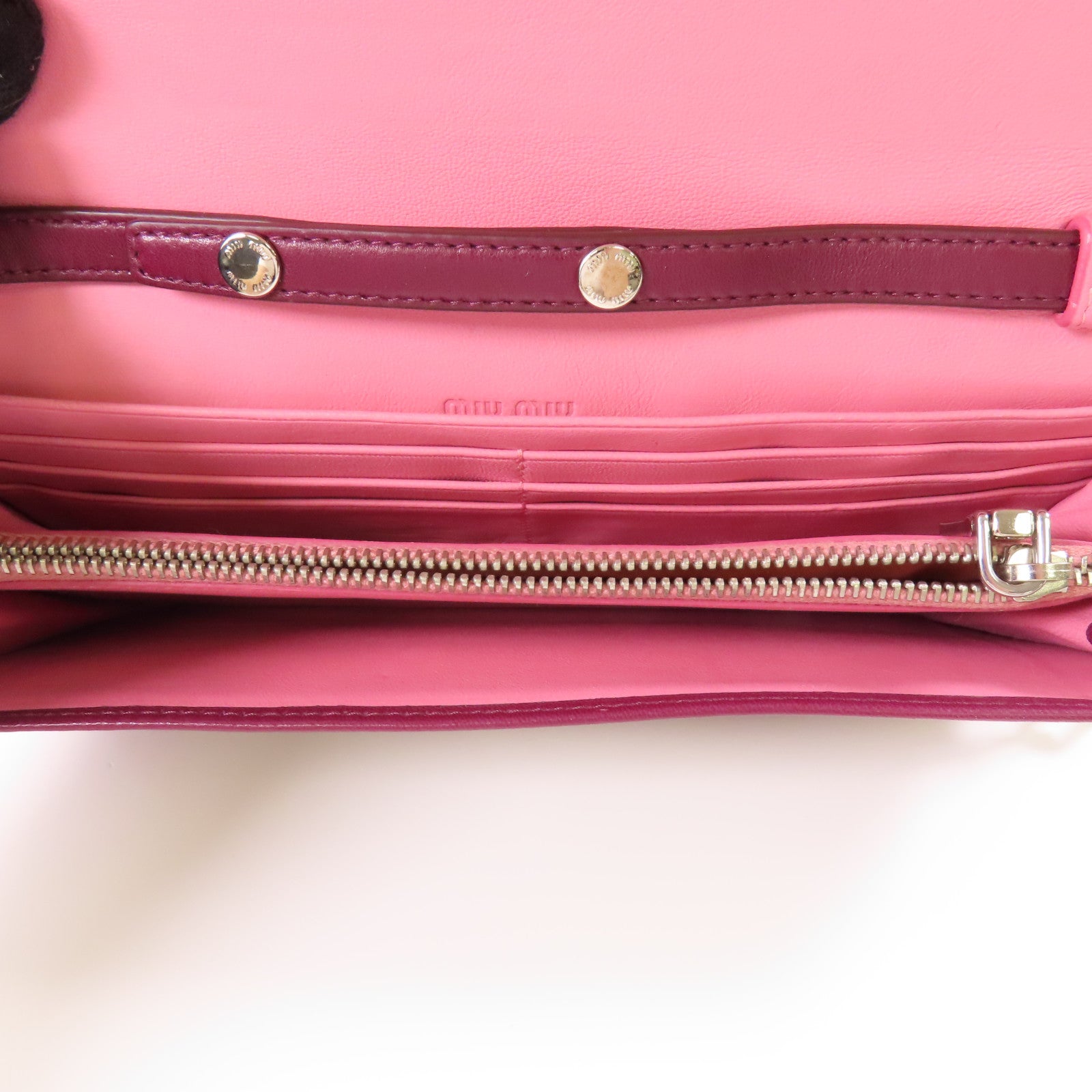 Miu Miu 【激減優惠】羊皮皮革Chain Shoulder Wallet銀扣鏈帶肩背袋