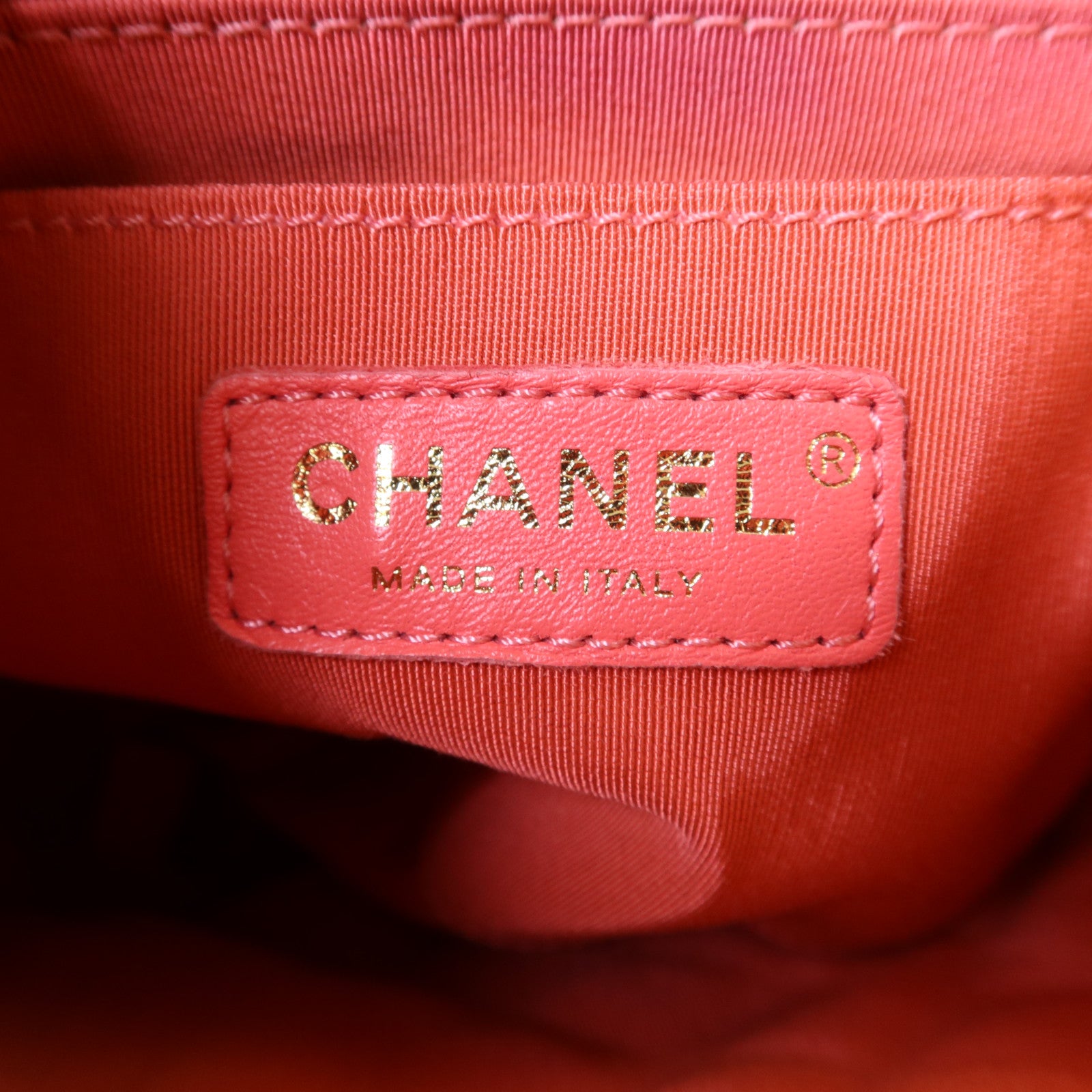CHANEL 【激減優惠】羊皮皮革Backpack金扣背包