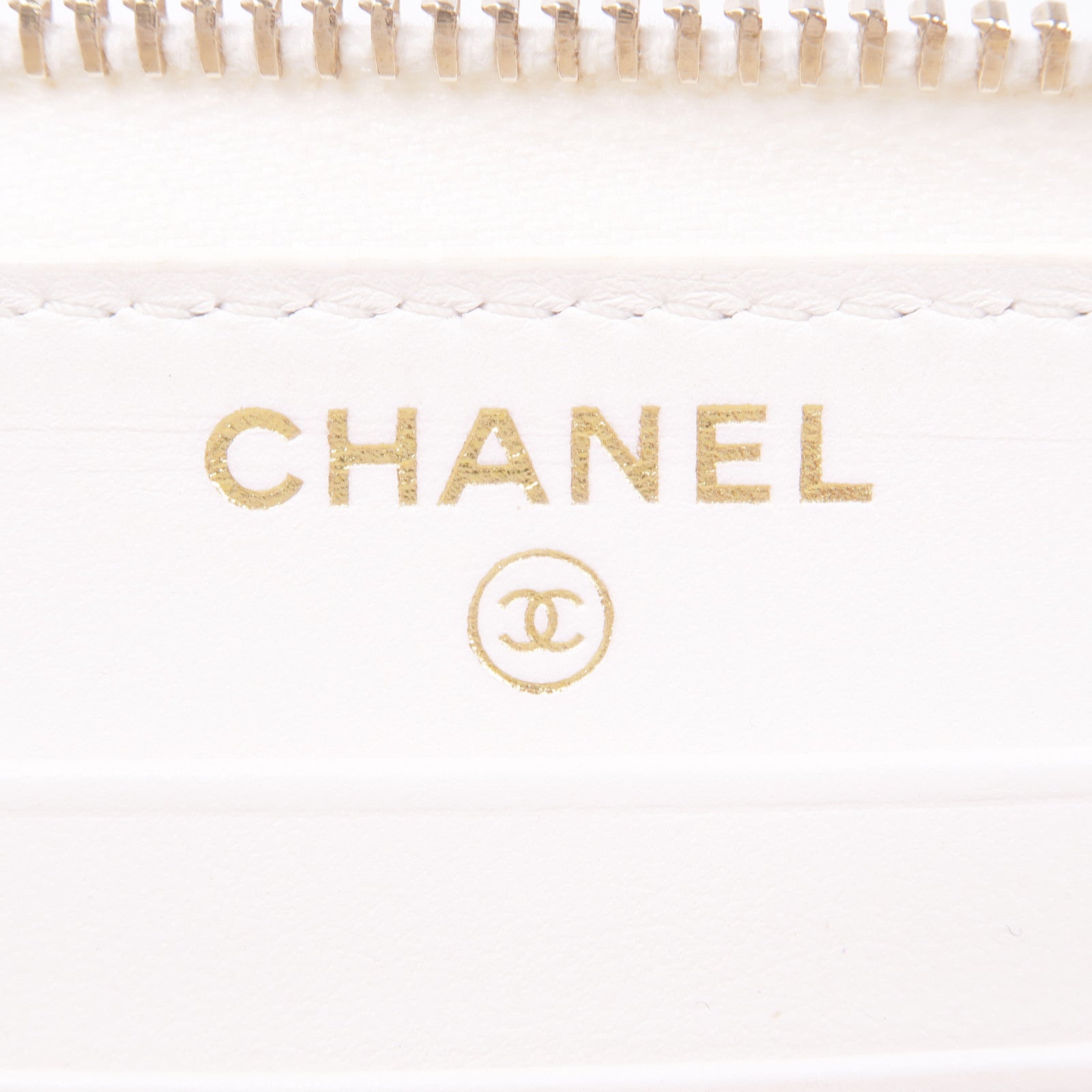 CHANEL 牛皮皮革Zipped Wallet金扣長錢包