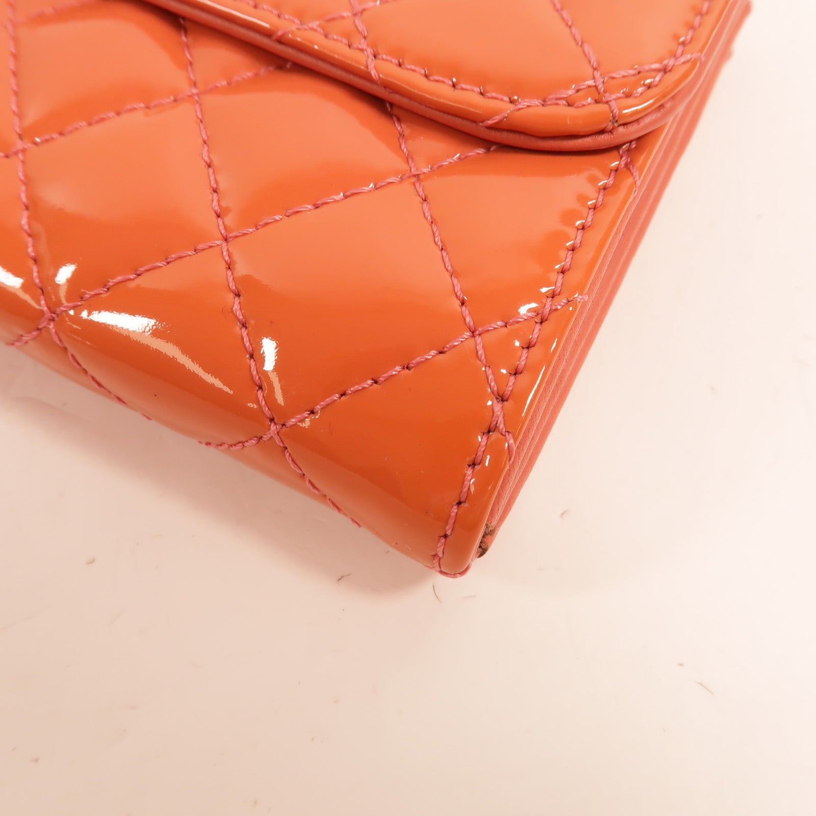 CHANEL 漆皮皮革Wallet On Chain肩背袋