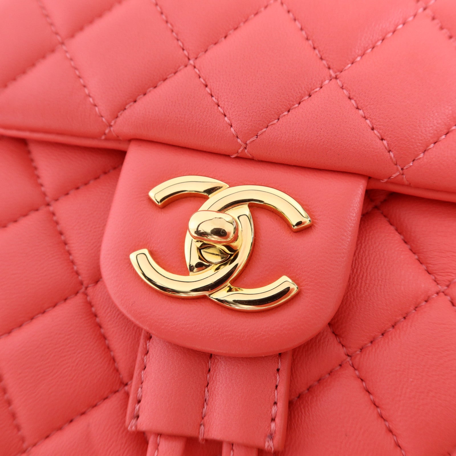 CHANEL 【激減優惠】羊皮皮革Backpack金扣背包