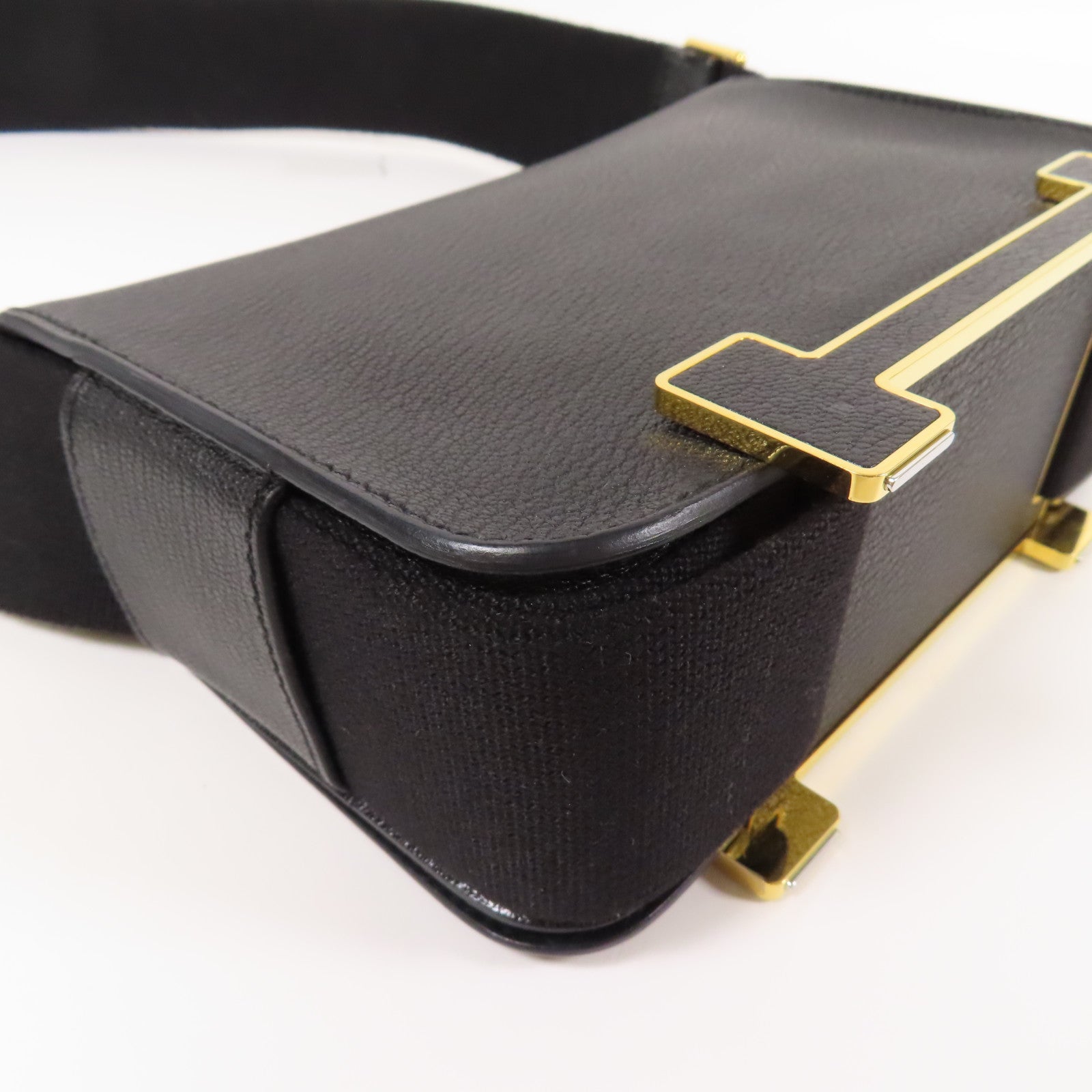 HERMES Chevre皮革金扣Geta肩背袋Noir
