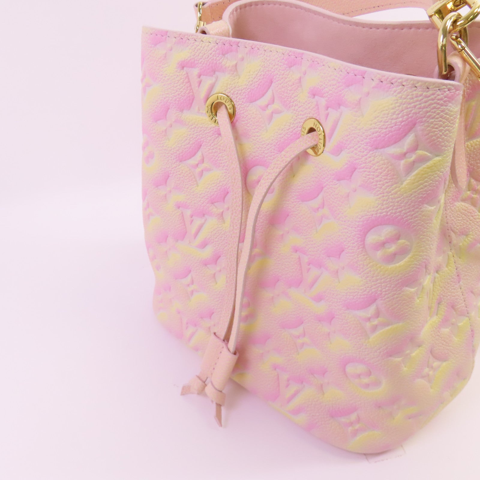 LOUIS VUITTON Monogram Empreinte NeoNoe BB金扣手挽肩背兩用袋