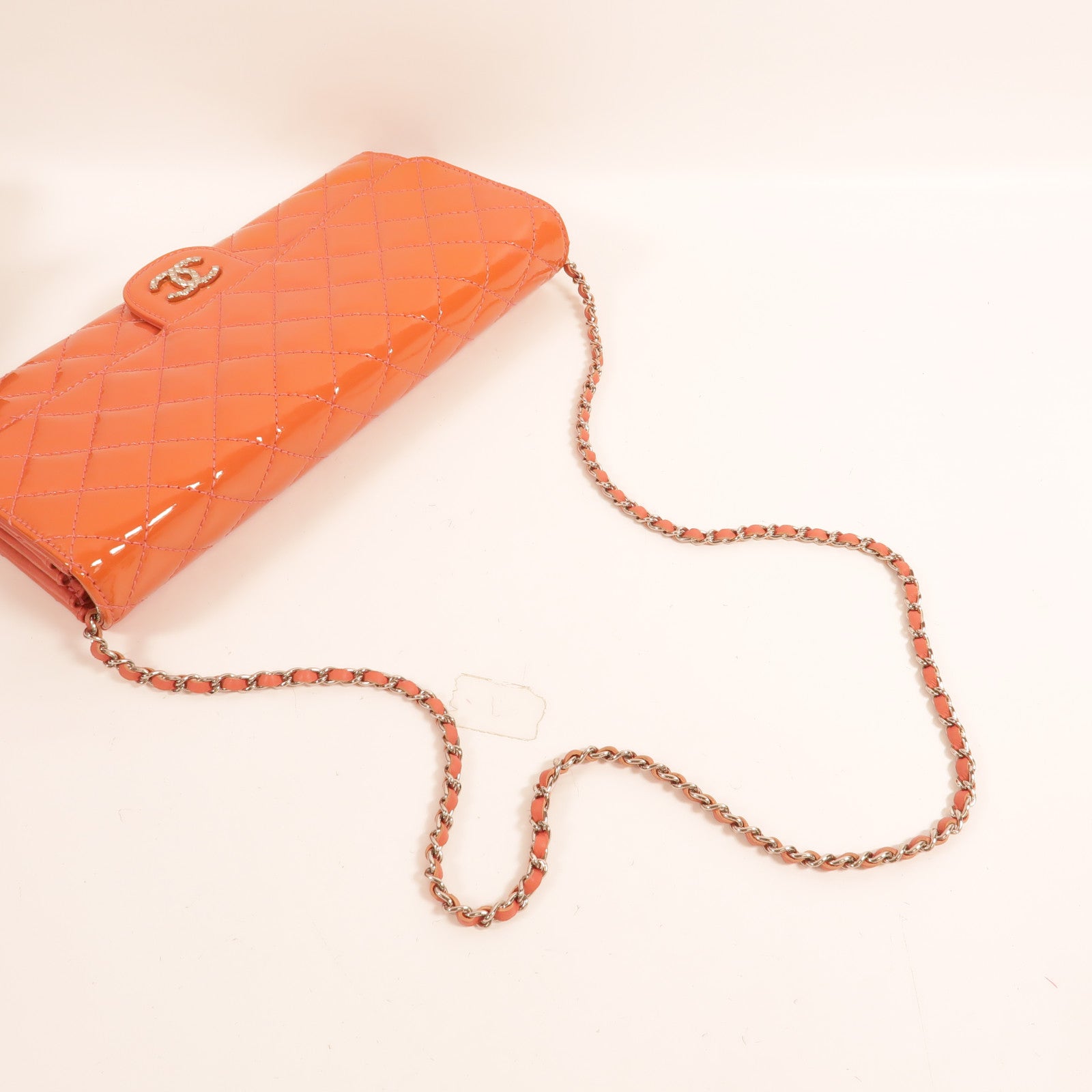 CHANEL 漆皮皮革Wallet On Chain肩背袋