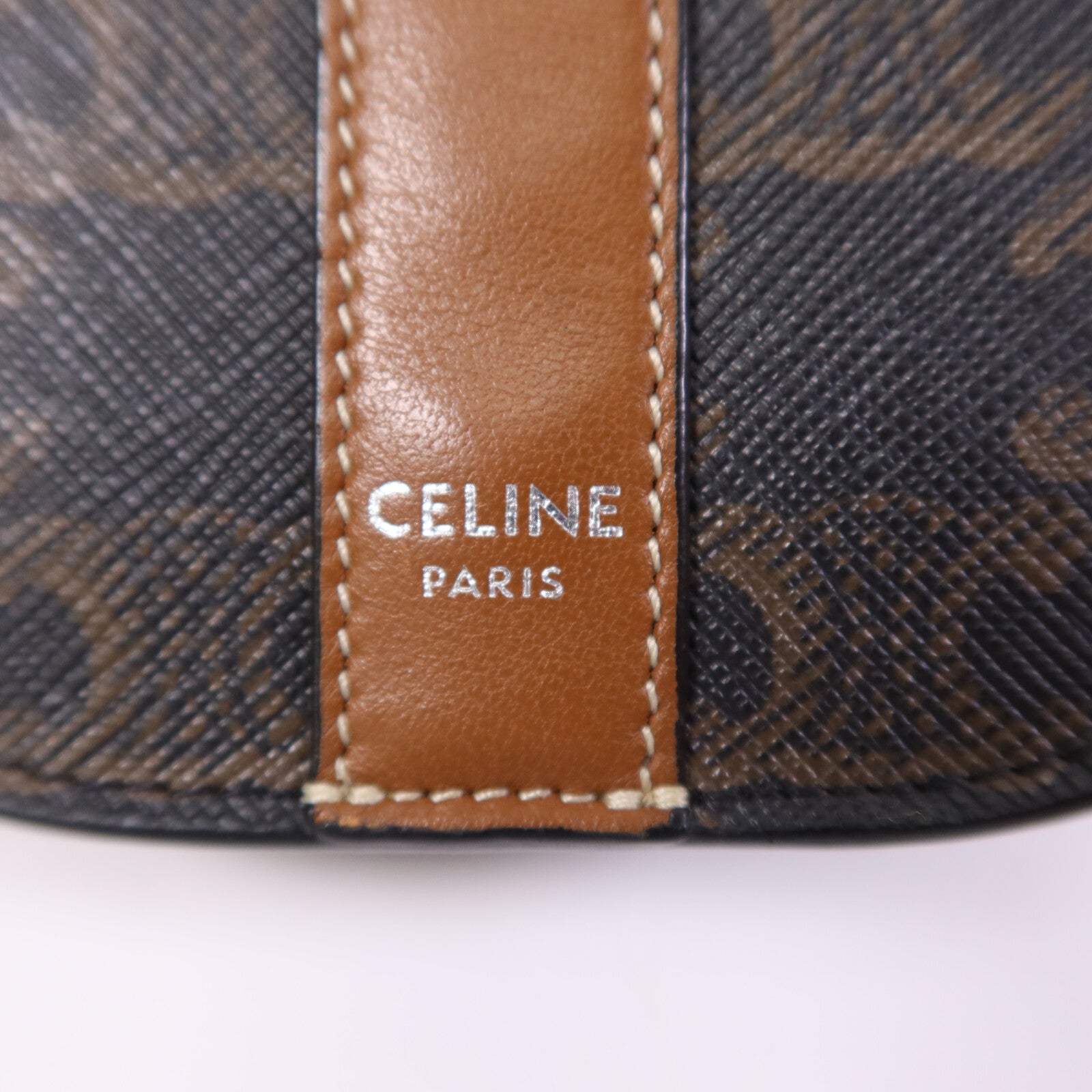 CELINE 塗層帆布Triomphe Phone Bag銀扣肩背手機袋