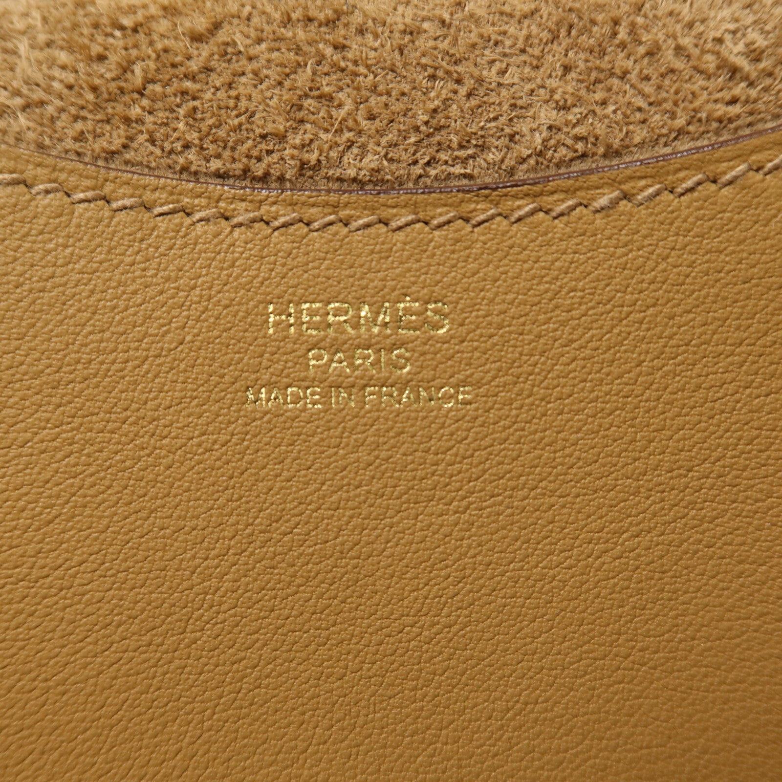 HERMES Clemence皮革In The Loop 18手挽袋Biscuit